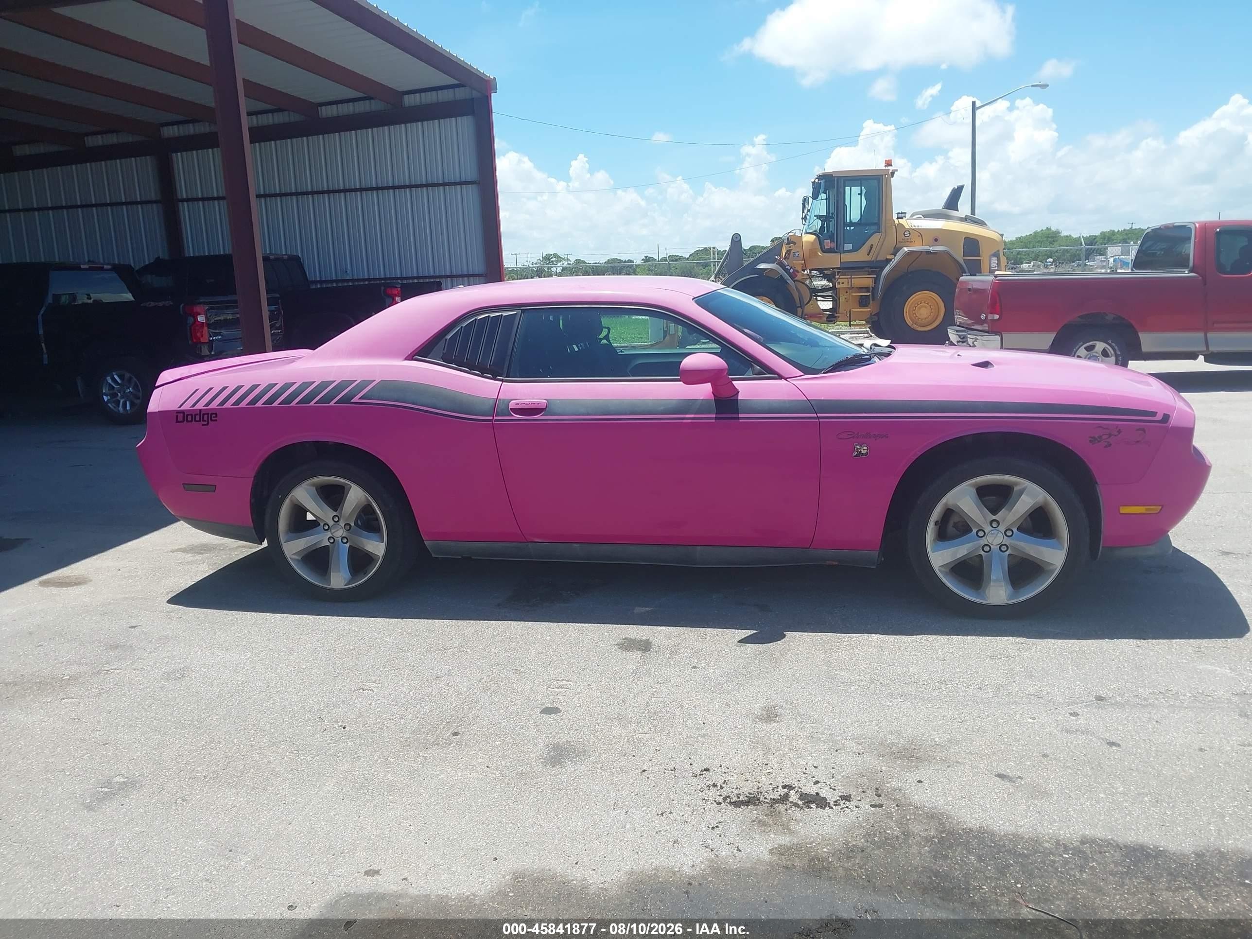 2011 Dodge Challenger   Pink vin: 2B3CJ4DG2BH516885