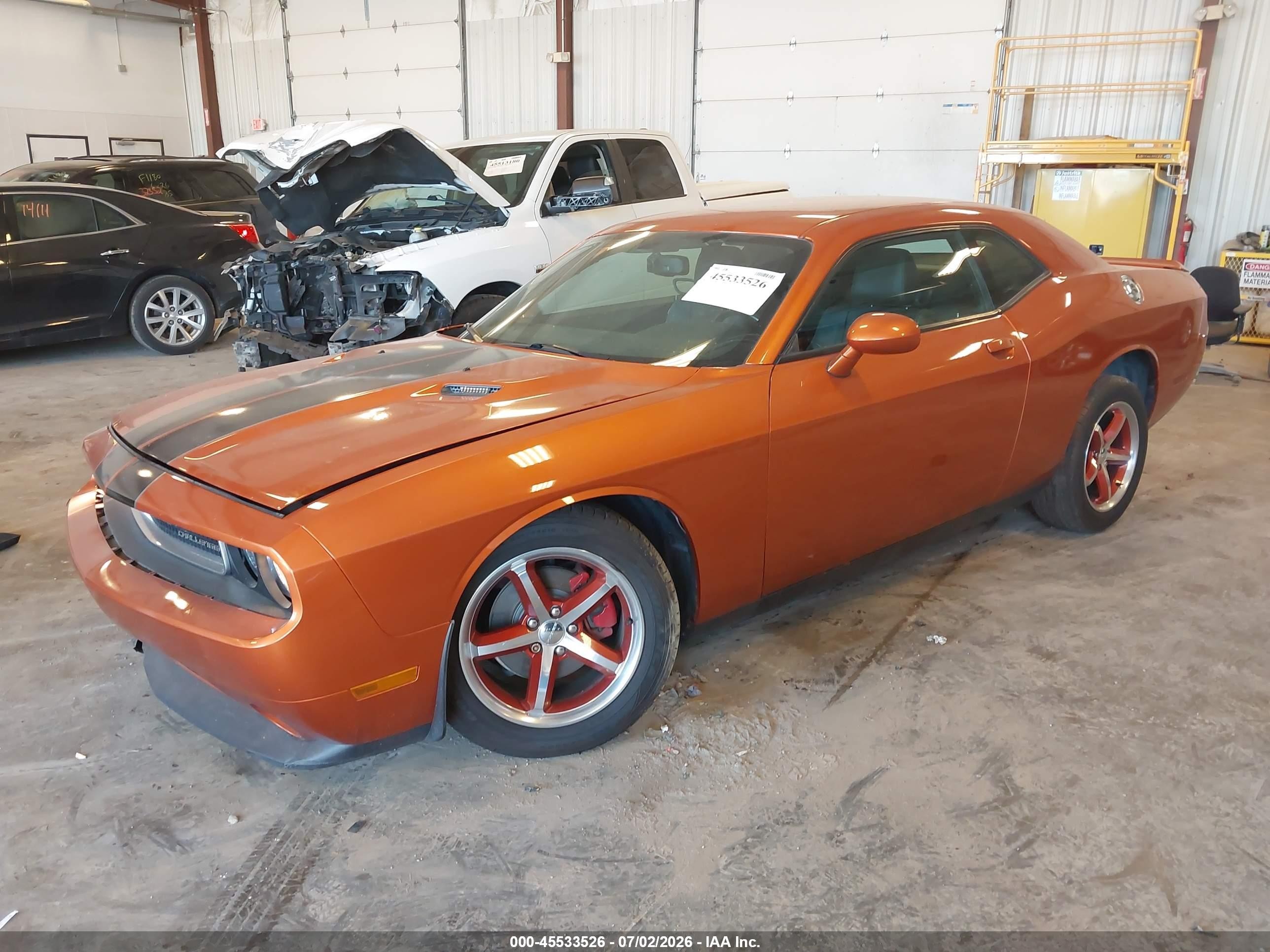 2011 Dodge Challenger   Оранжевый vin: 2B3CJ4DG2BH530625