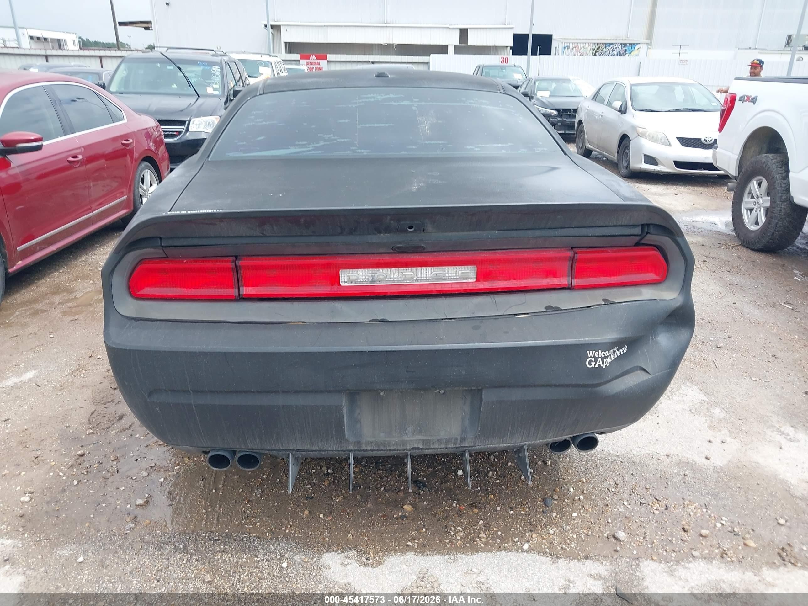 2011 Dodge Challenger   Черный vin: 2B3CJ4DG2BH542497