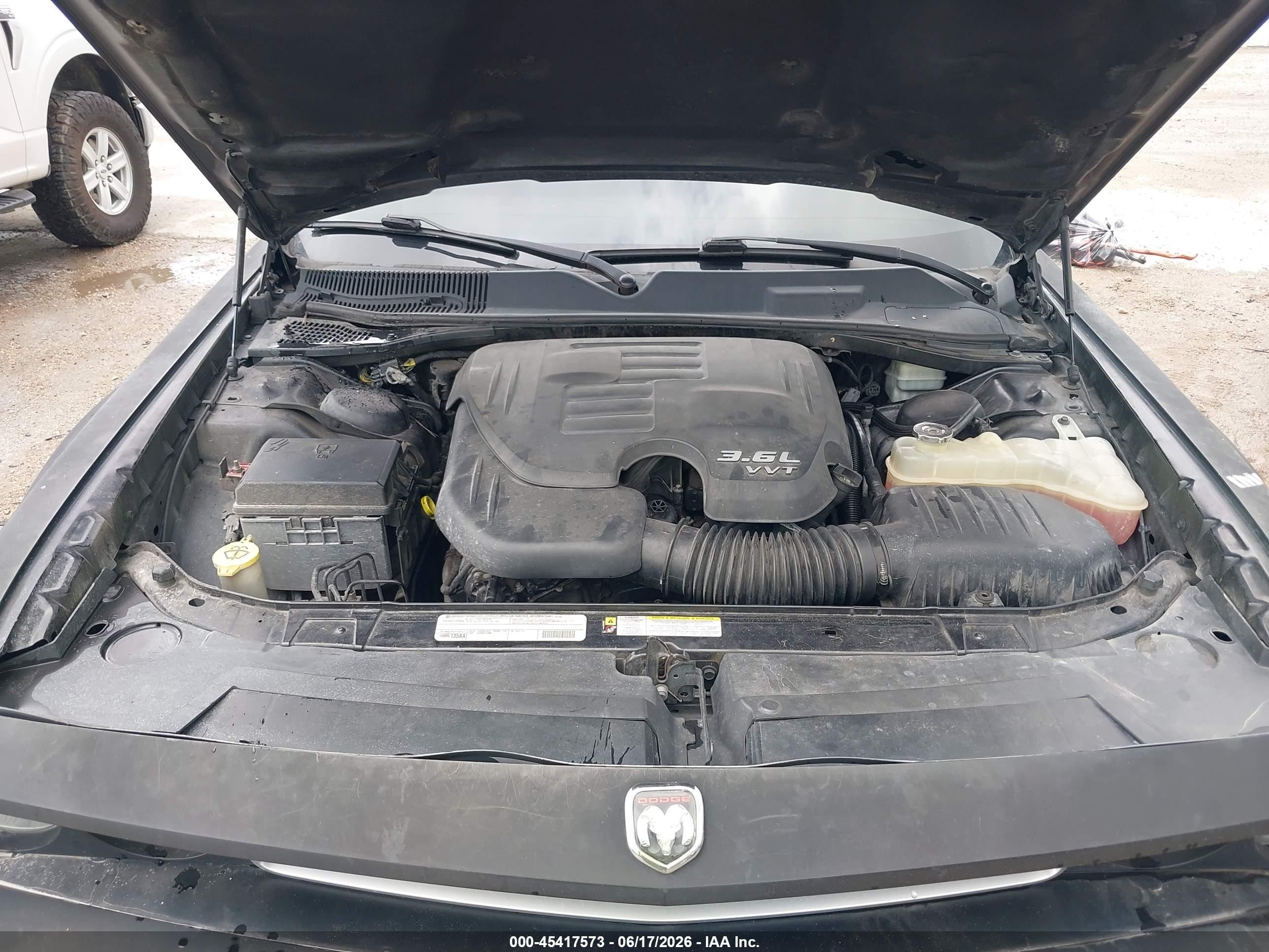 2011 Dodge Challenger   Черный vin: 2B3CJ4DG2BH542497
