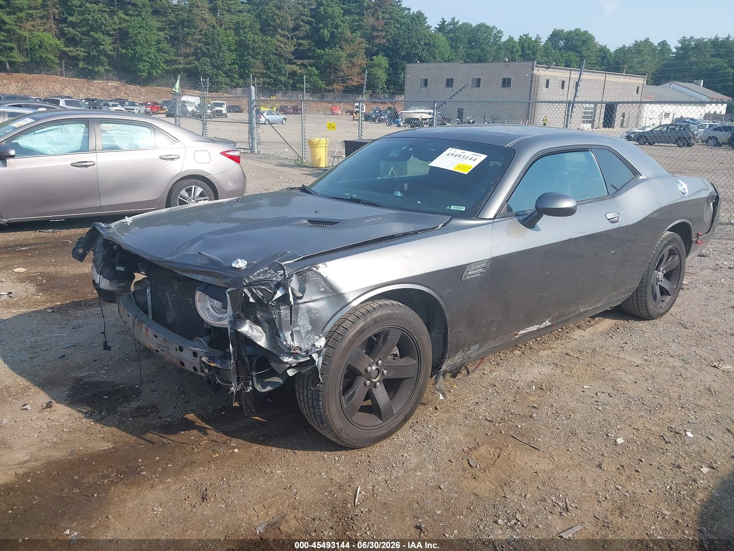 2011 Dodge Challenger   Серый vin: 2B3CJ4DG2BH571305