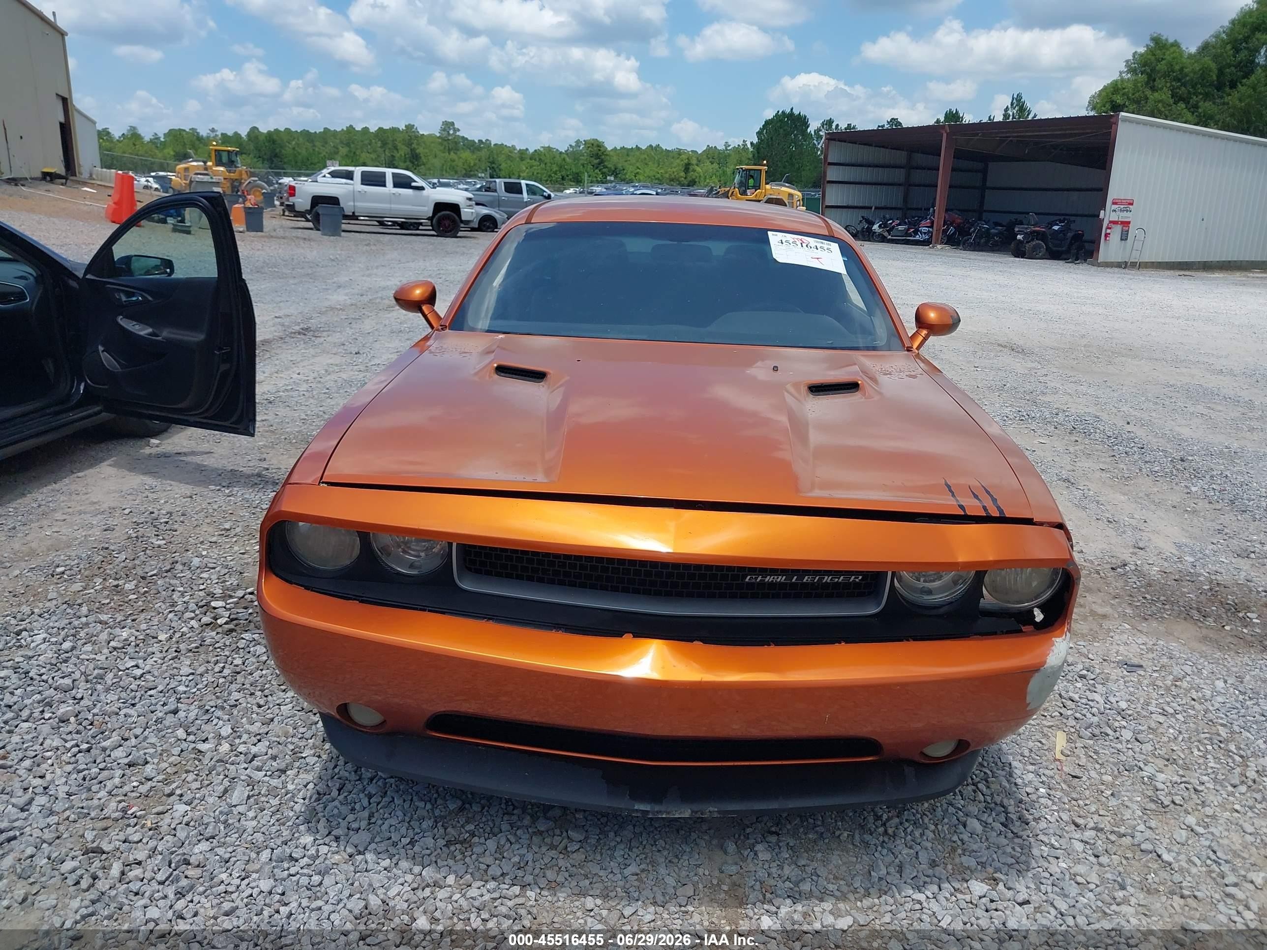 2011 Dodge Challenger   Оранжевый vin: 2B3CJ4DG4BH509954