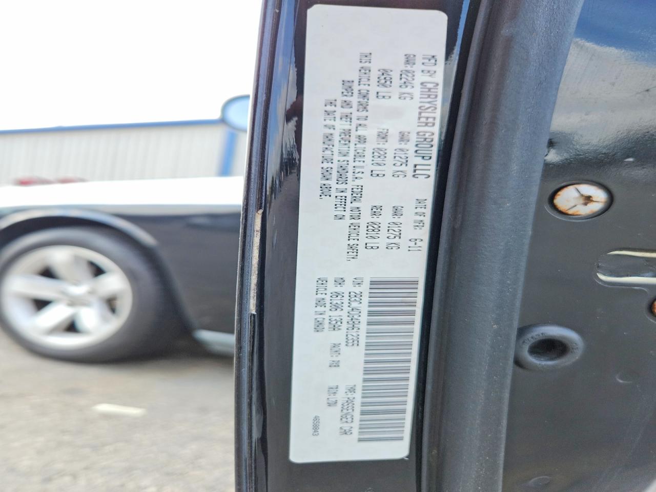 2011 Dodge Challenger Black vin: 2B3CJ4DG4BH612355