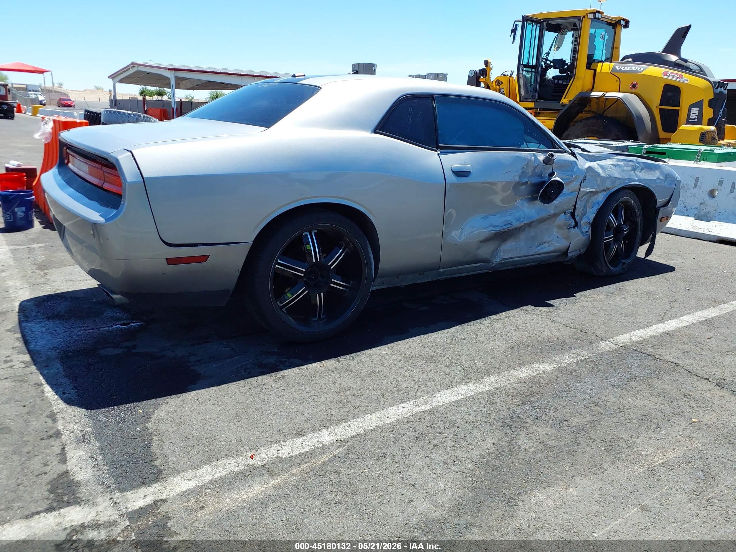 2011 Dodge Challenger   Silver vin: 2B3CJ4DG5BH561643