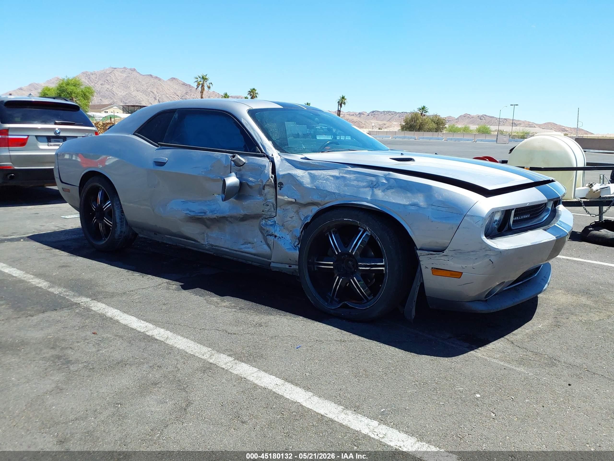 2011 Dodge Challenger   Silver vin: 2B3CJ4DG5BH561643