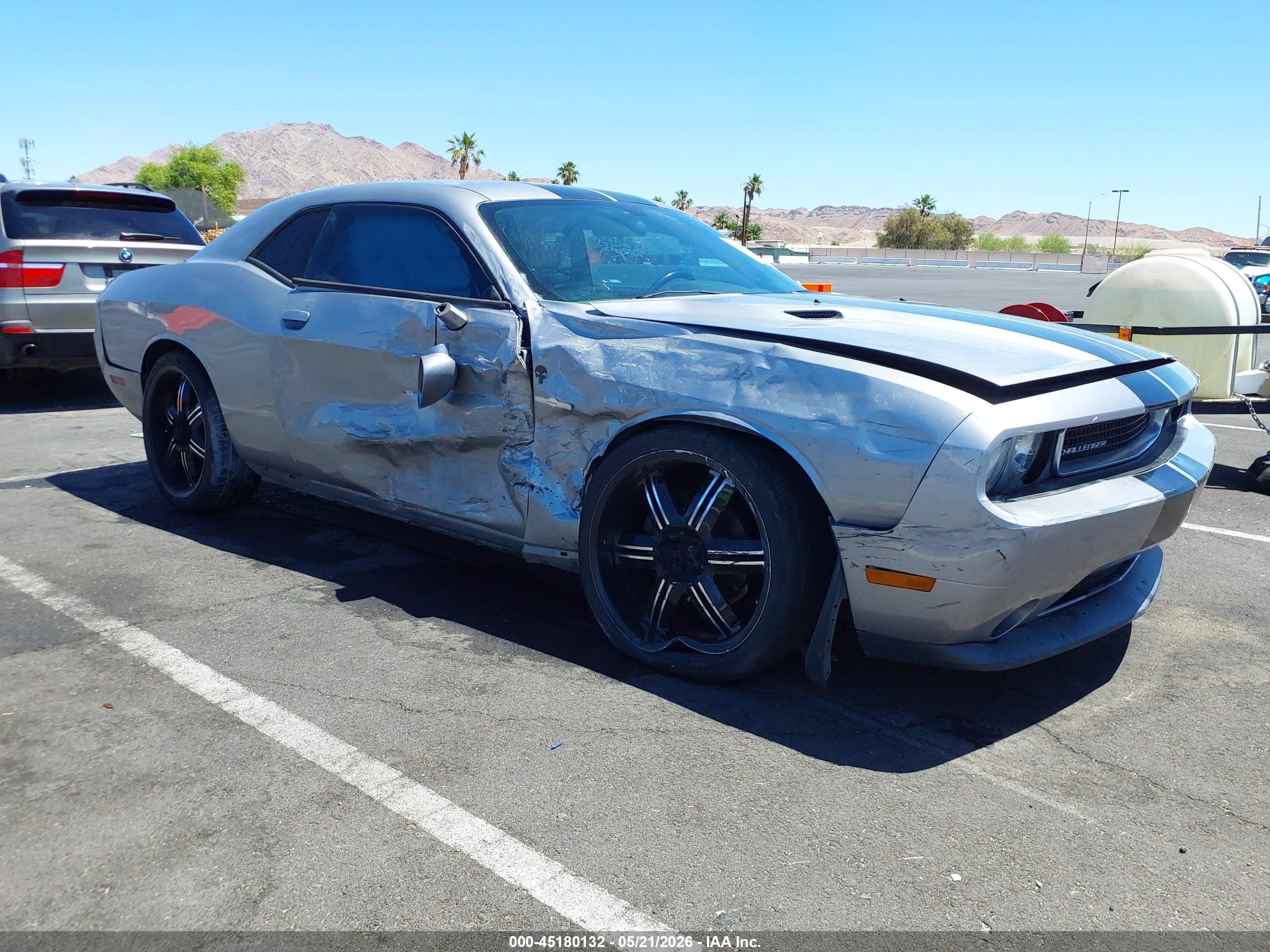 2011 Dodge Challenger   Silver vin: 2B3CJ4DG5BH561643