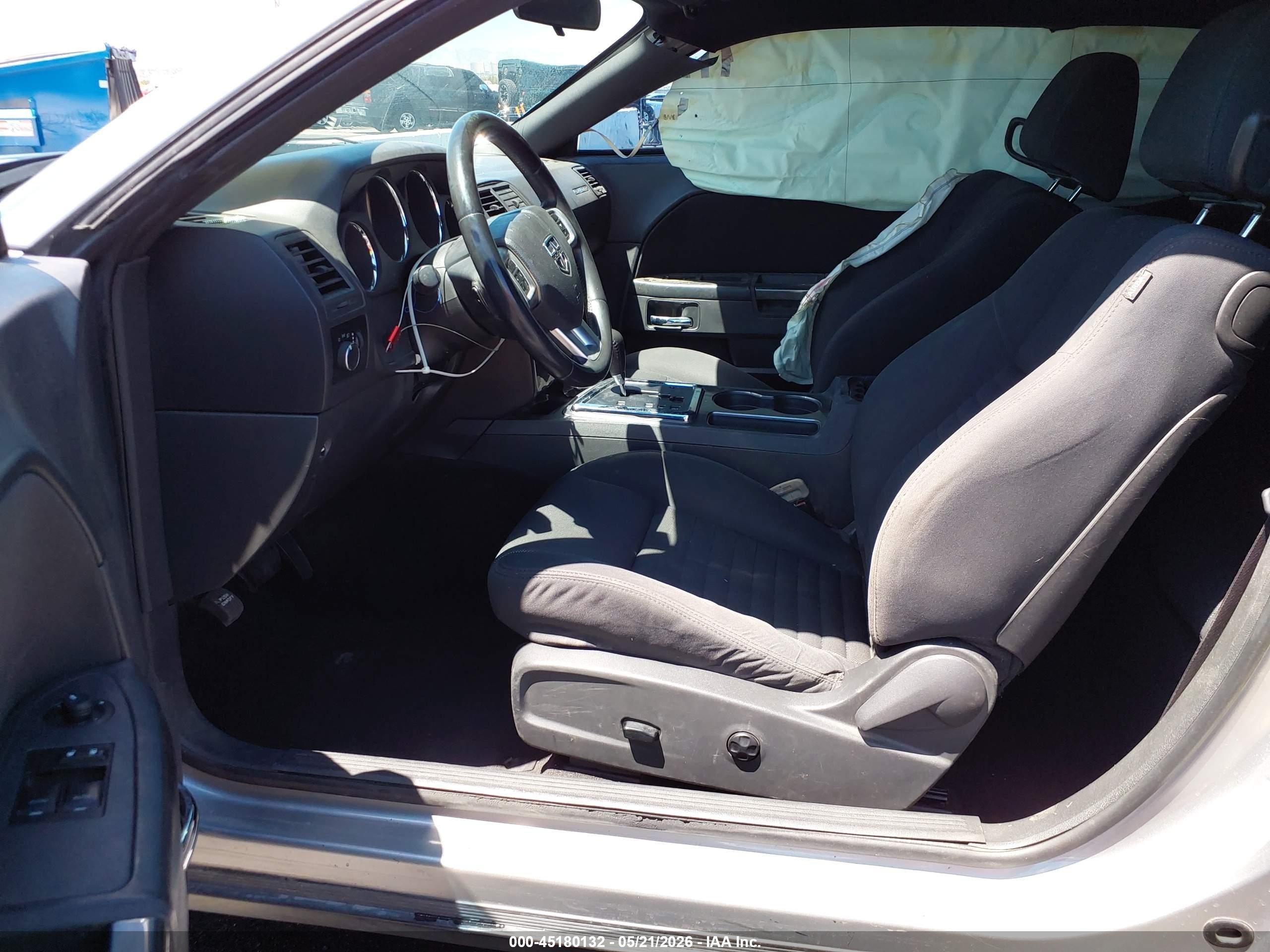 2011 Dodge Challenger   Silver vin: 2B3CJ4DG5BH561643