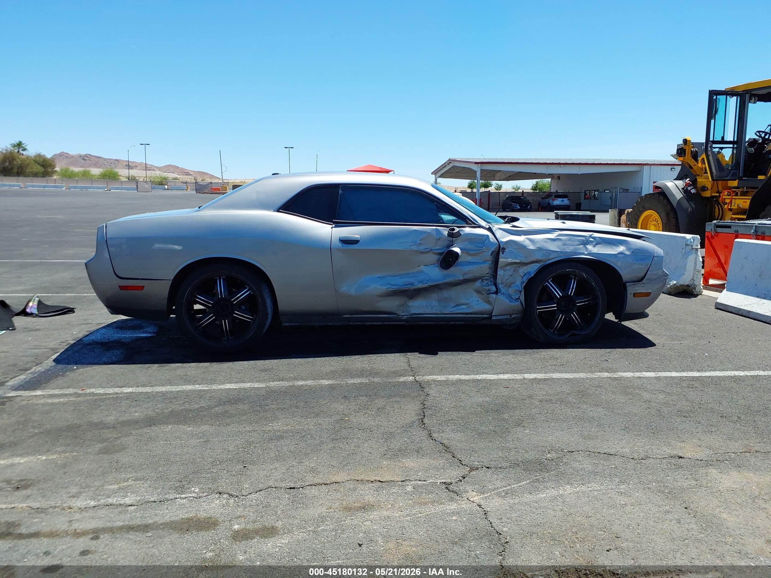 2011 Dodge Challenger   Silver vin: 2B3CJ4DG5BH561643