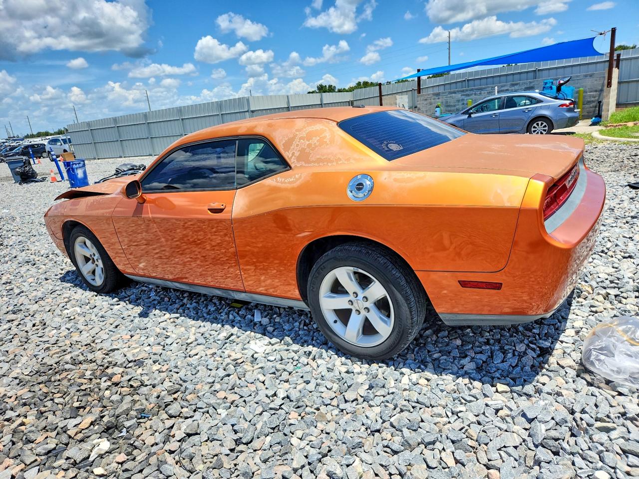 2011 Dodge Challenger Orange vin: 2B3CJ4DG5BH601509