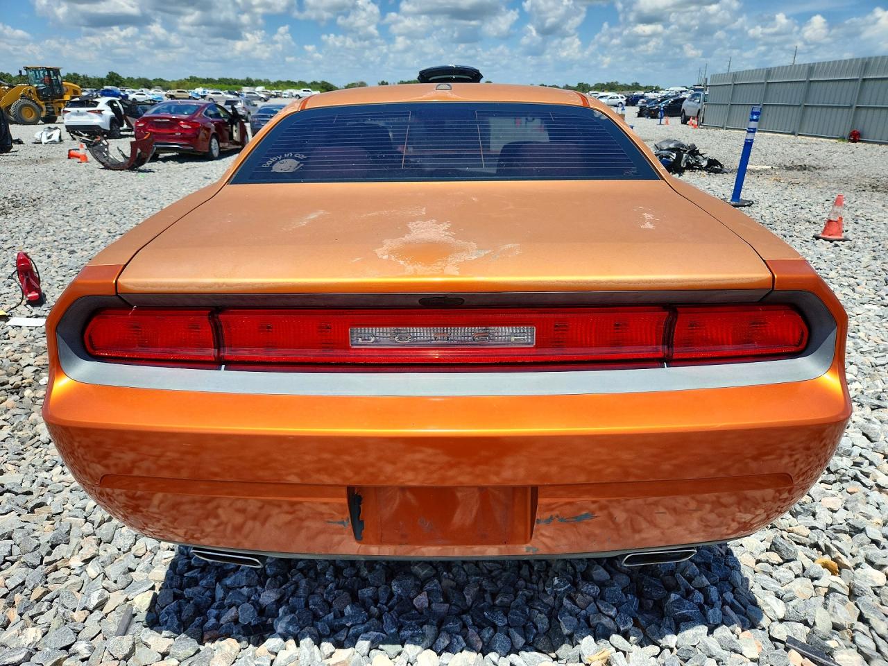 2011 Dodge Challenger Orange vin: 2B3CJ4DG5BH601509