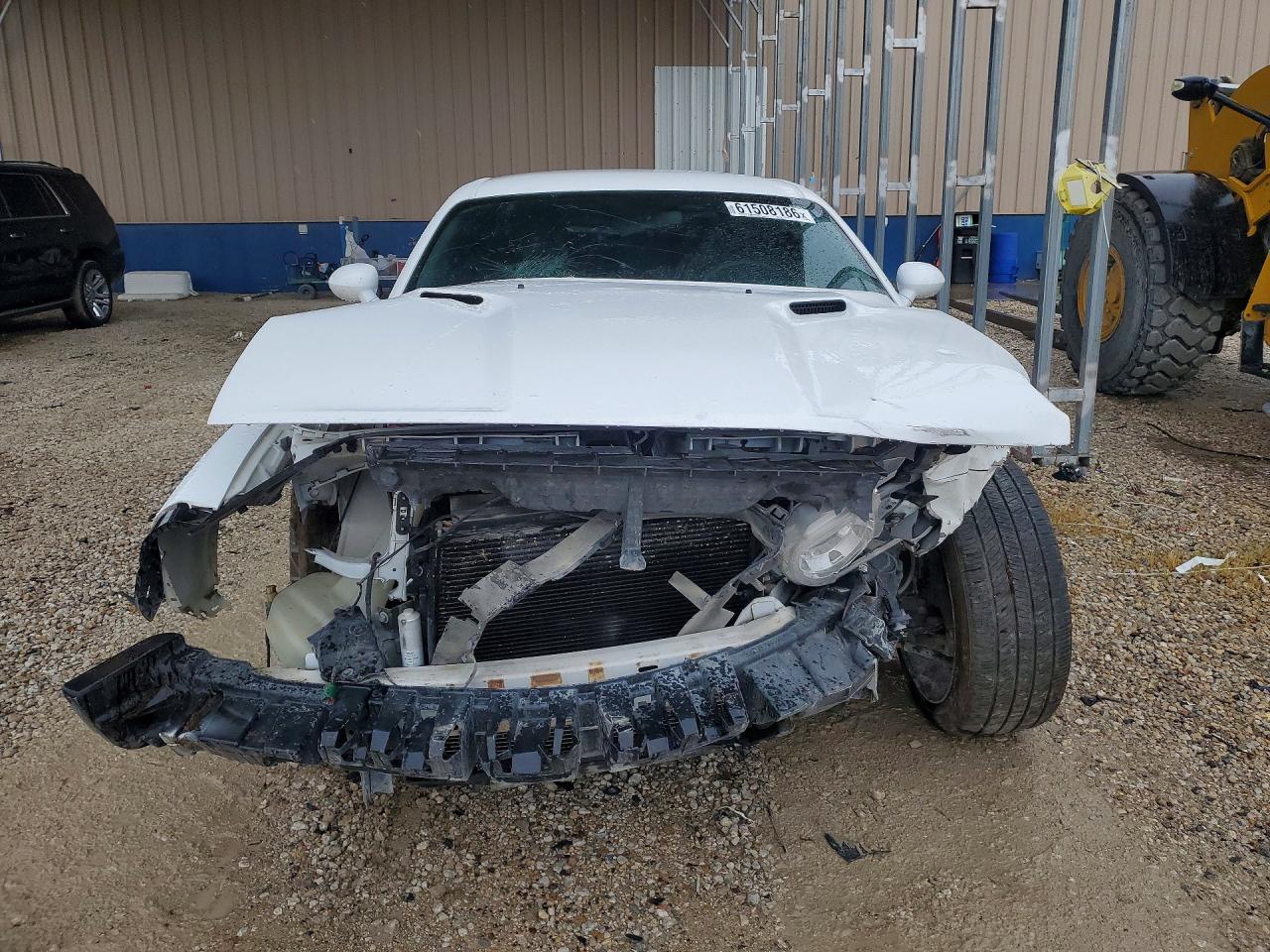 2011 Dodge Challenger White vin: 2B3CJ4DG5BH602076