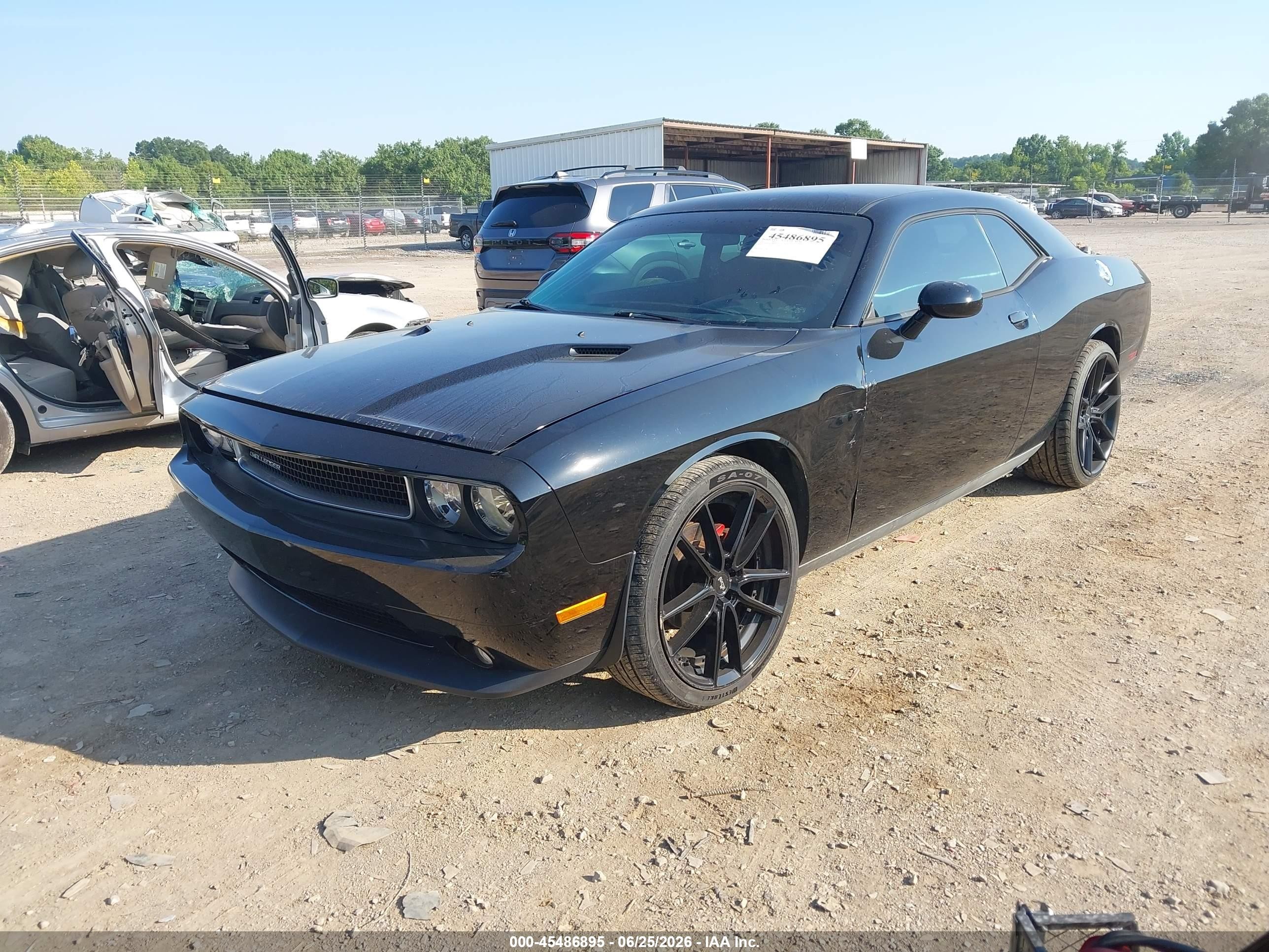 2011 Dodge Challenger   Black vin: 2B3CJ4DG5BH603910