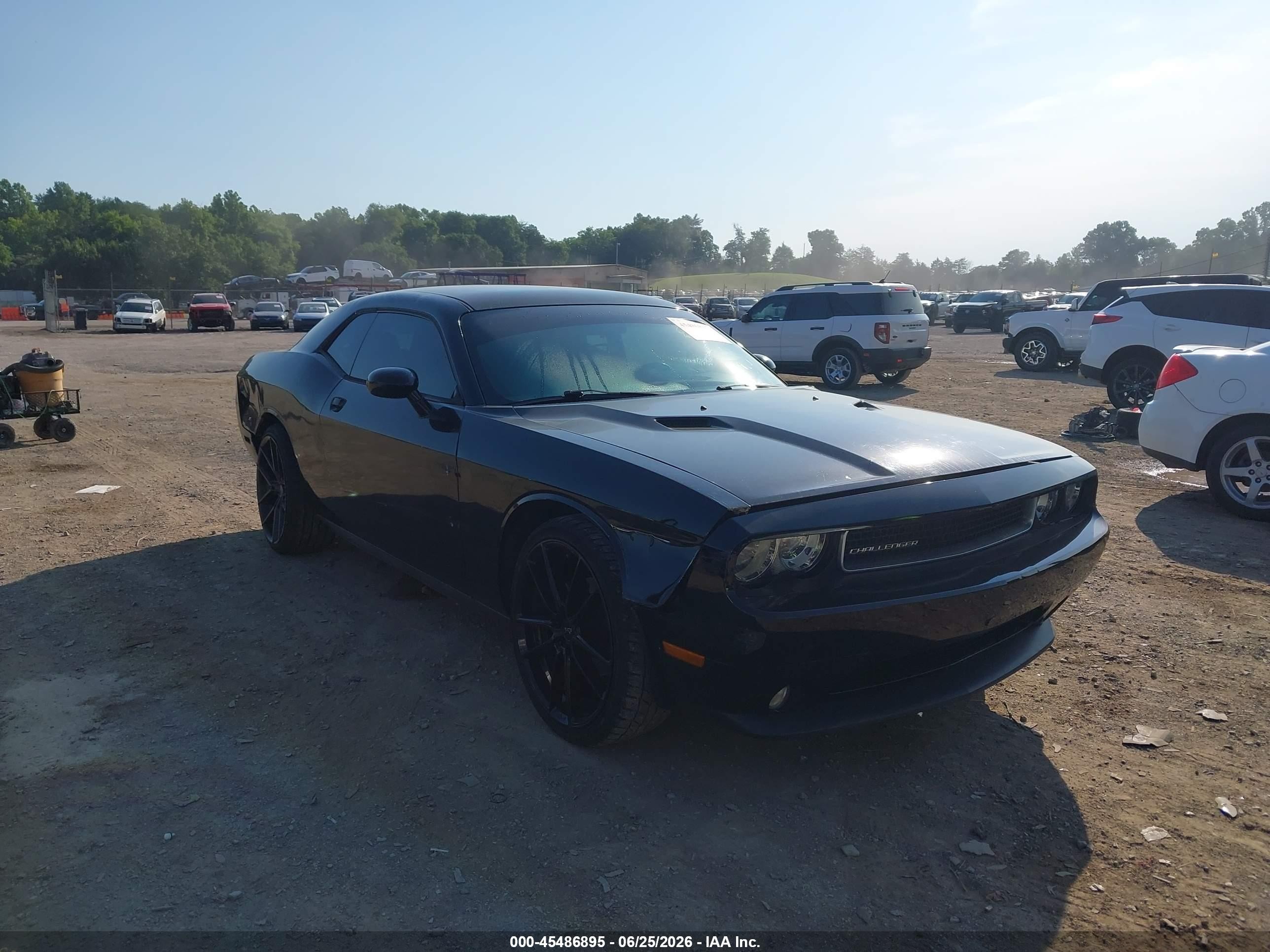 2011 Dodge Challenger   Black vin: 2B3CJ4DG5BH603910