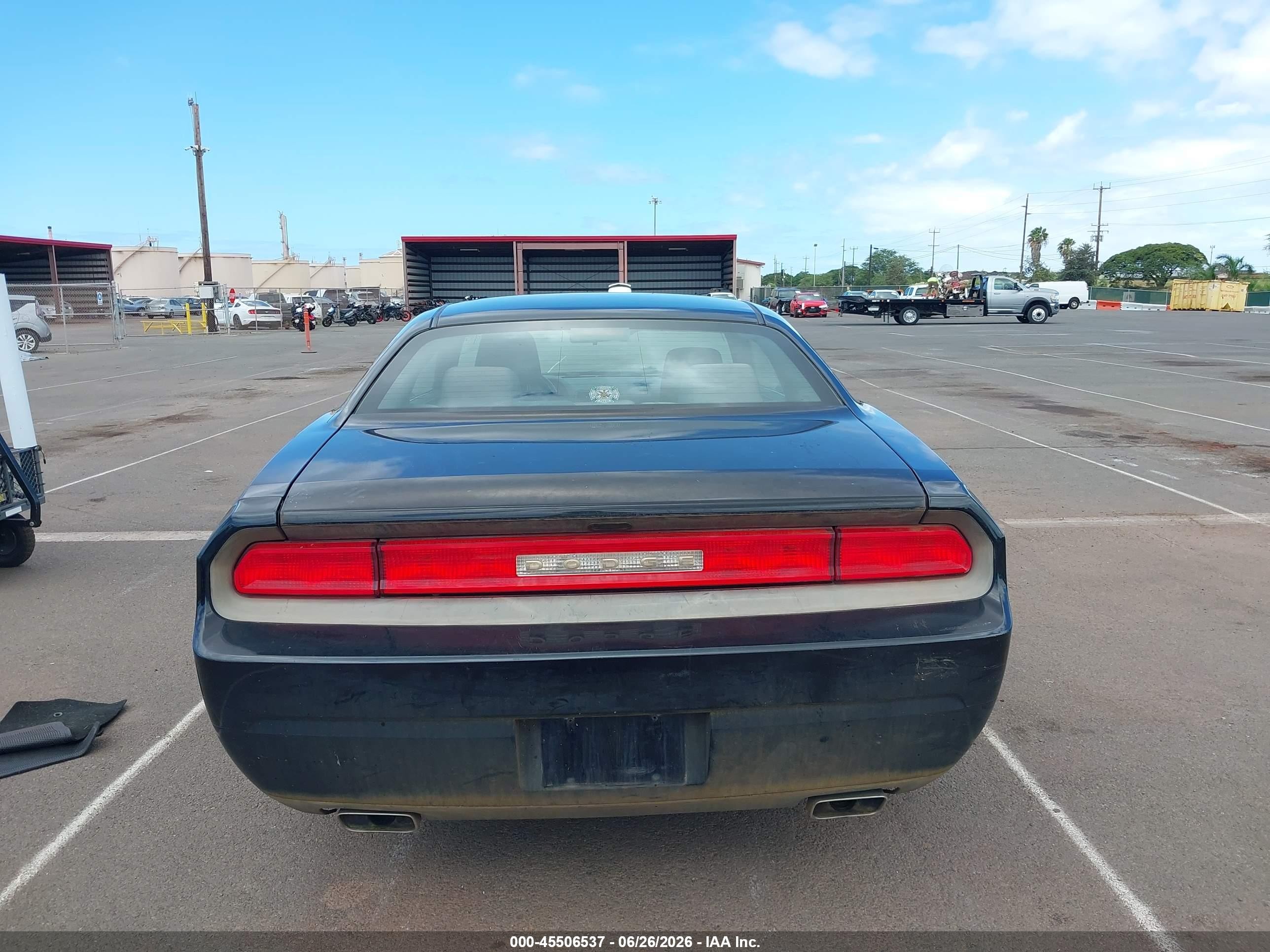 2011 Dodge Challenger   Black vin: 2B3CJ4DG6BH510460
