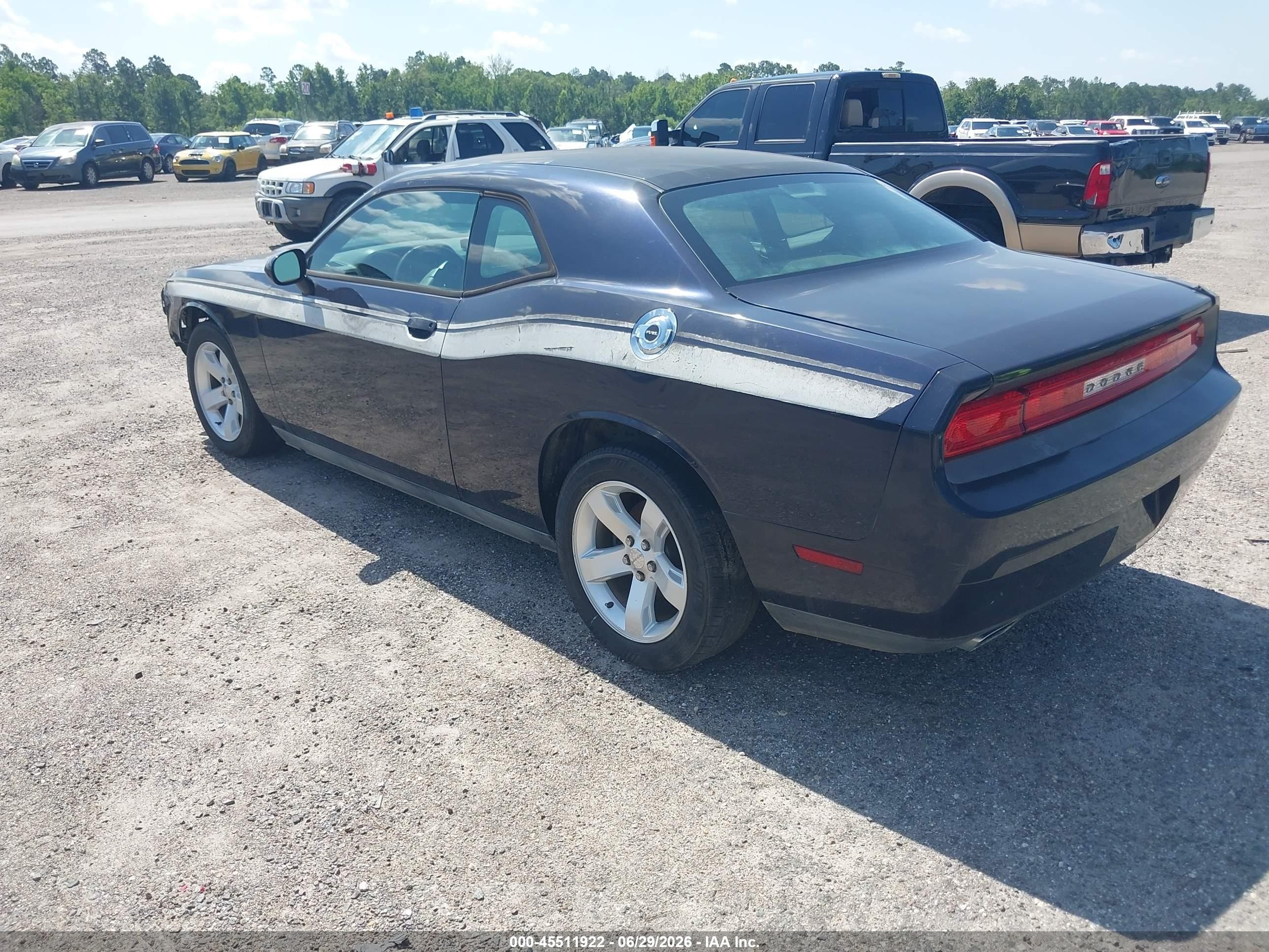 2011 Dodge Challenger   Black vin: 2B3CJ4DG6BH542115