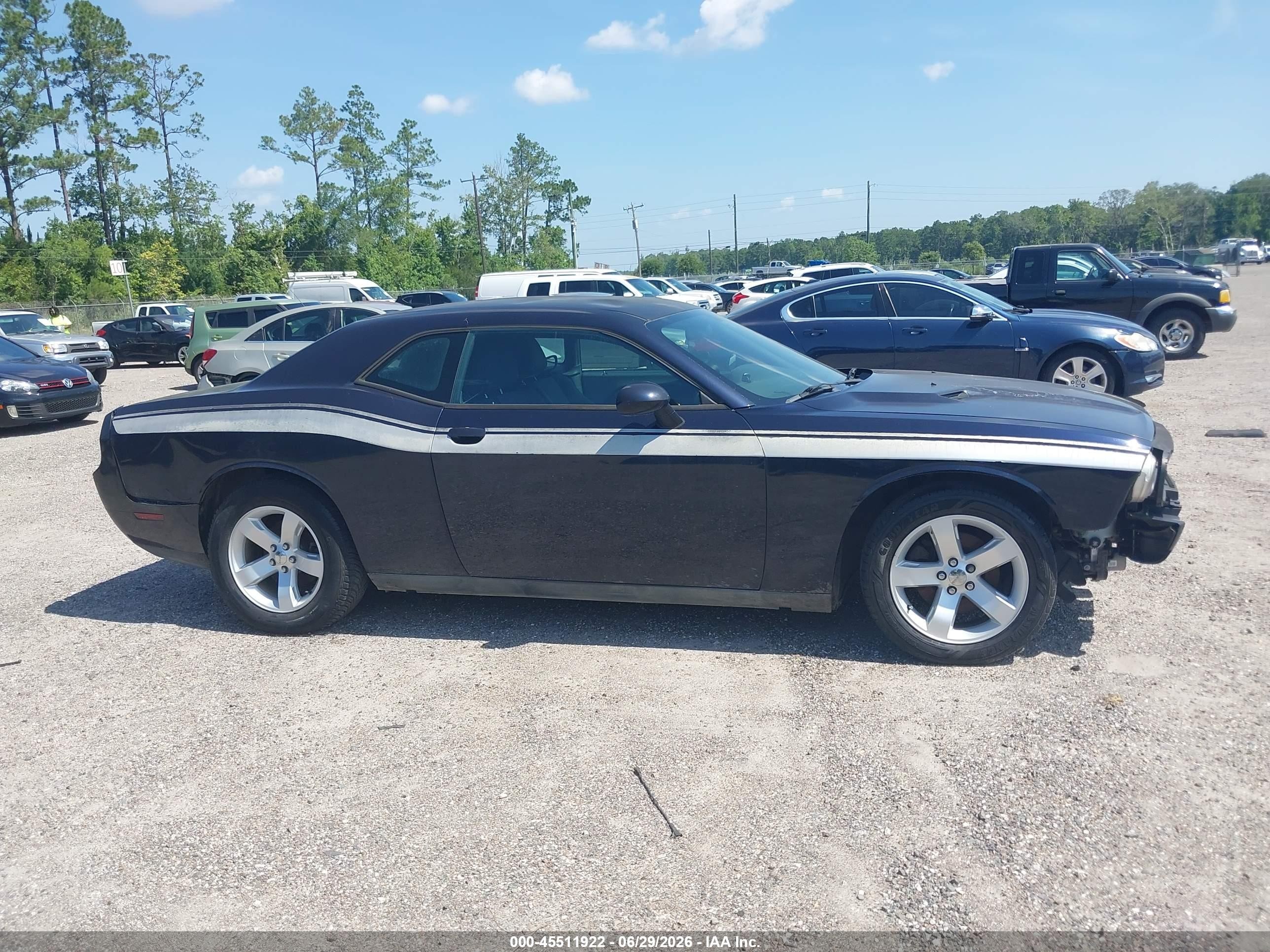 2011 Dodge Challenger   Black vin: 2B3CJ4DG6BH542115