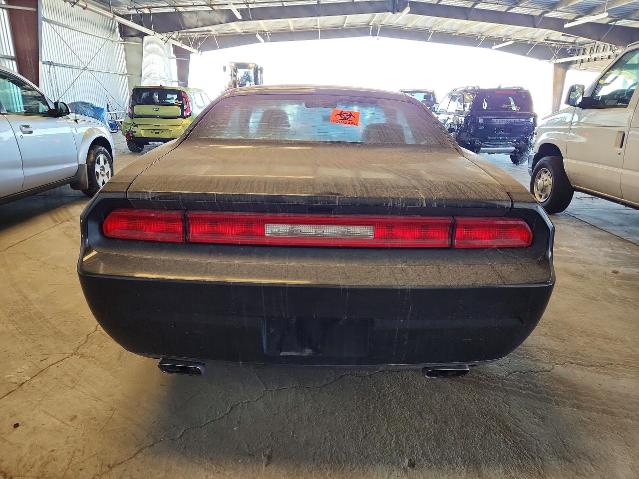 2011 Dodge Challenger Black vin: 2B3CJ4DG7BH505042