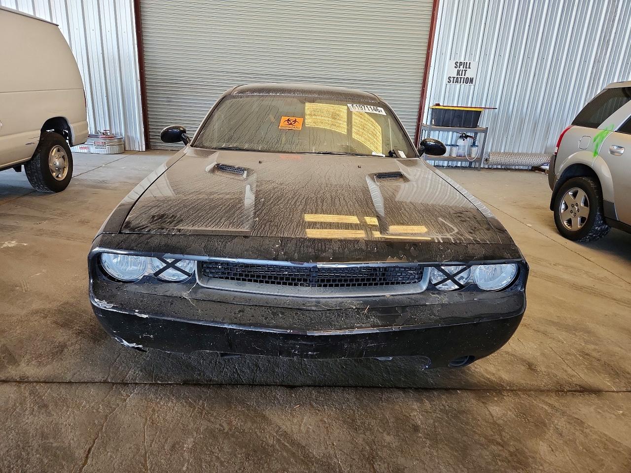 2011 Dodge Challenger Black vin: 2B3CJ4DG7BH505042