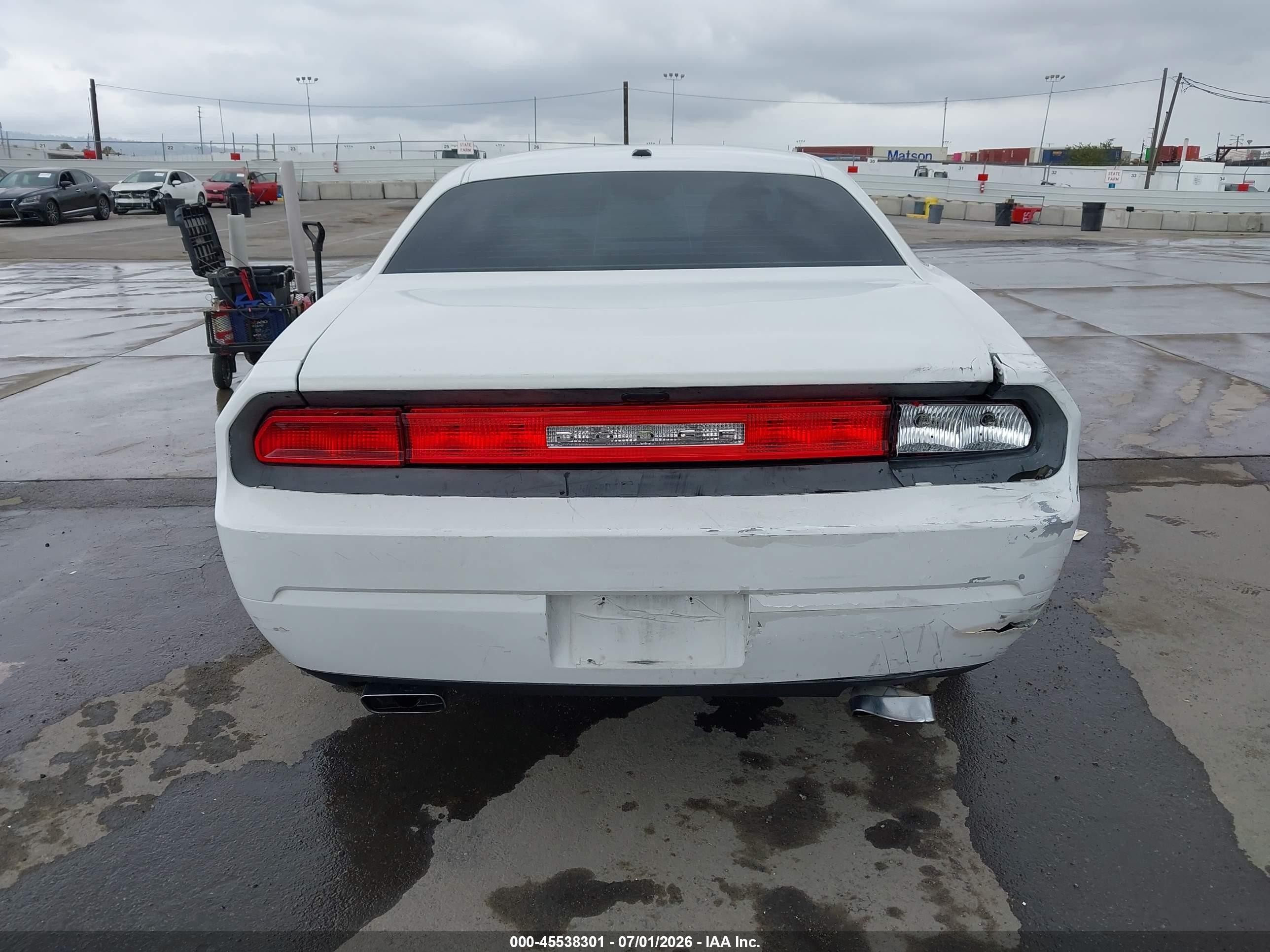 2011 Dodge Challenger   White vin: 2B3CJ4DG8BH540642