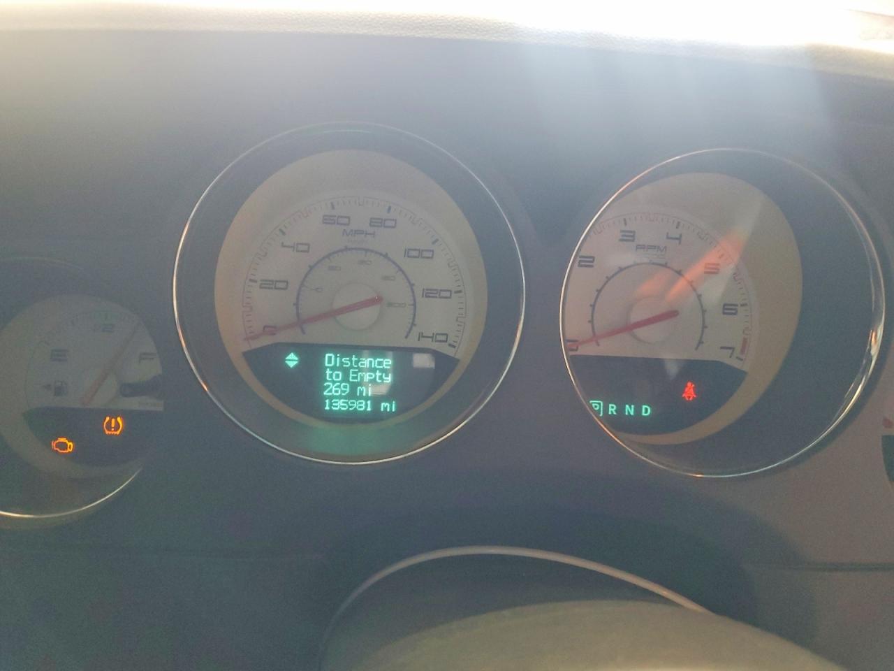 2011 Dodge Challenger Orange vin: 2B3CJ4DG8BH542391