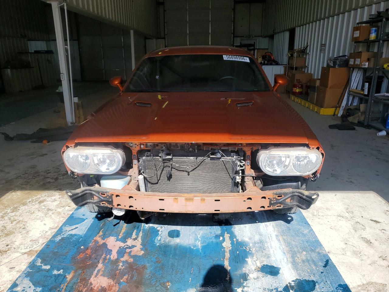 2011 Dodge Challenger Orange vin: 2B3CJ4DG8BH542391