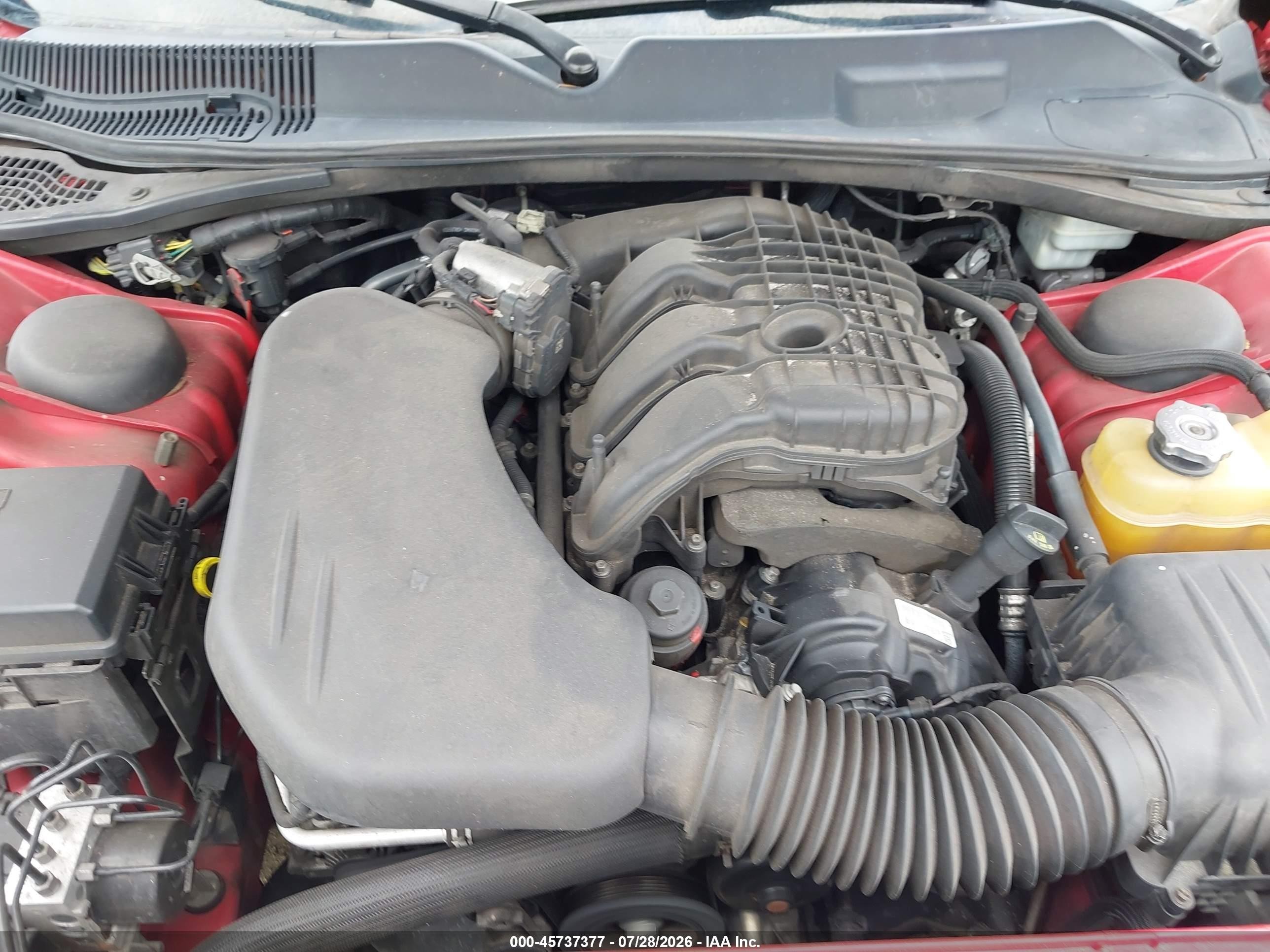 2011 Dodge Challenger   Red vin: 2B3CJ4DG9BH510808