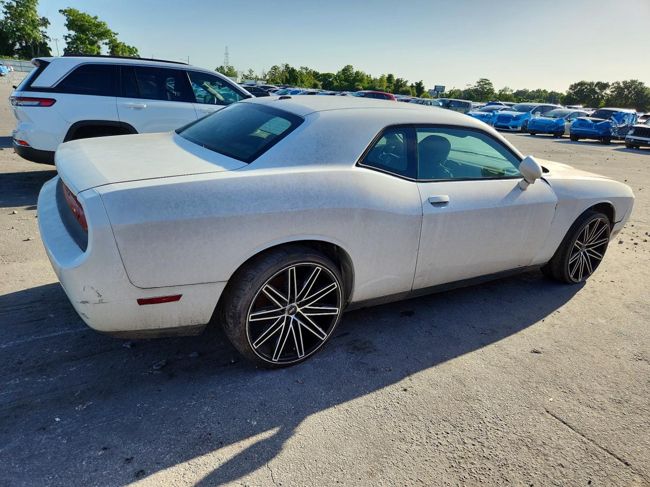 2011 Dodge Challenger White vin: 2B3CJ4DG9BH511036