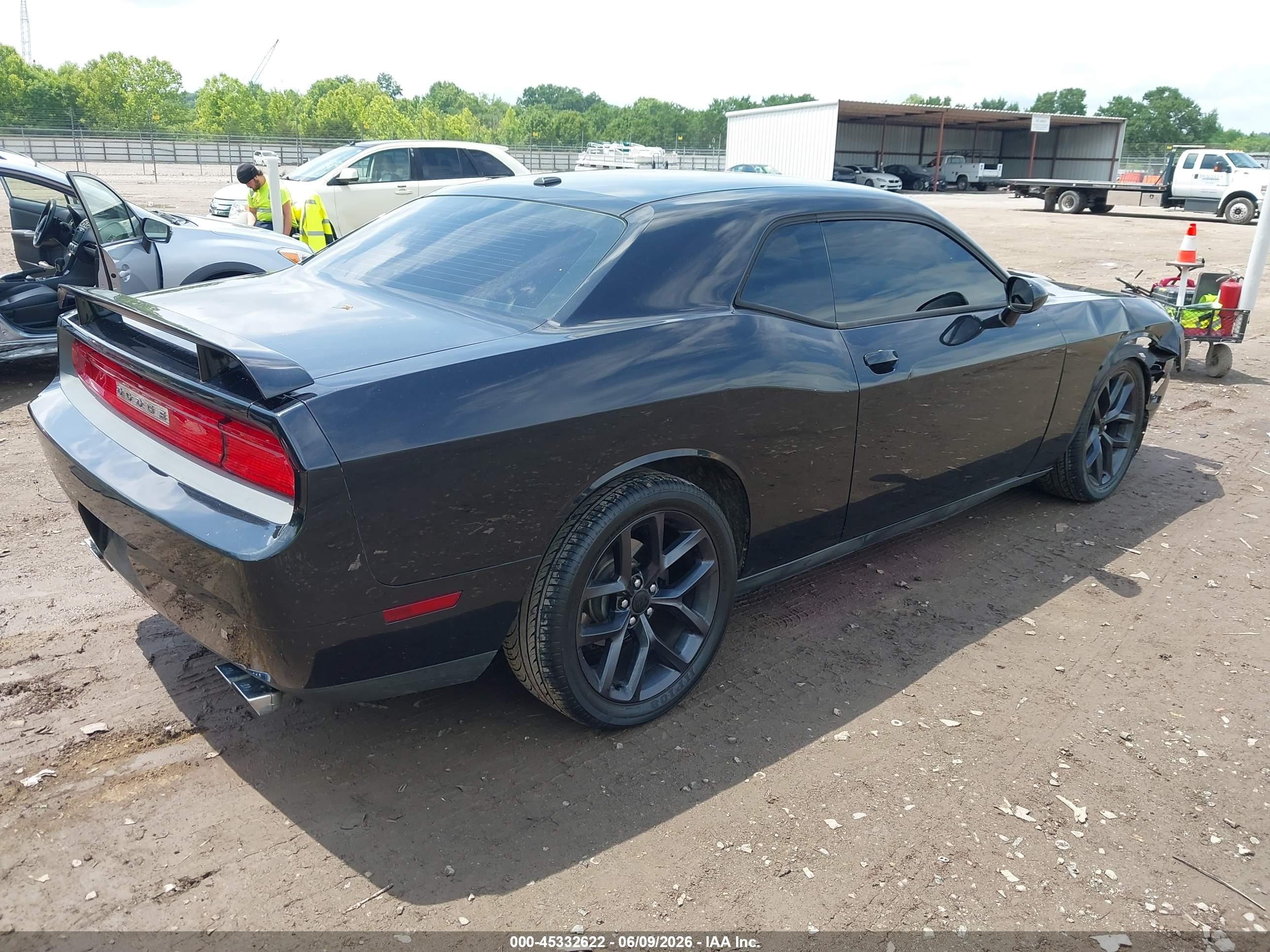 2011 Dodge Challenger   Black vin: 2B3CJ4DG9BH569891