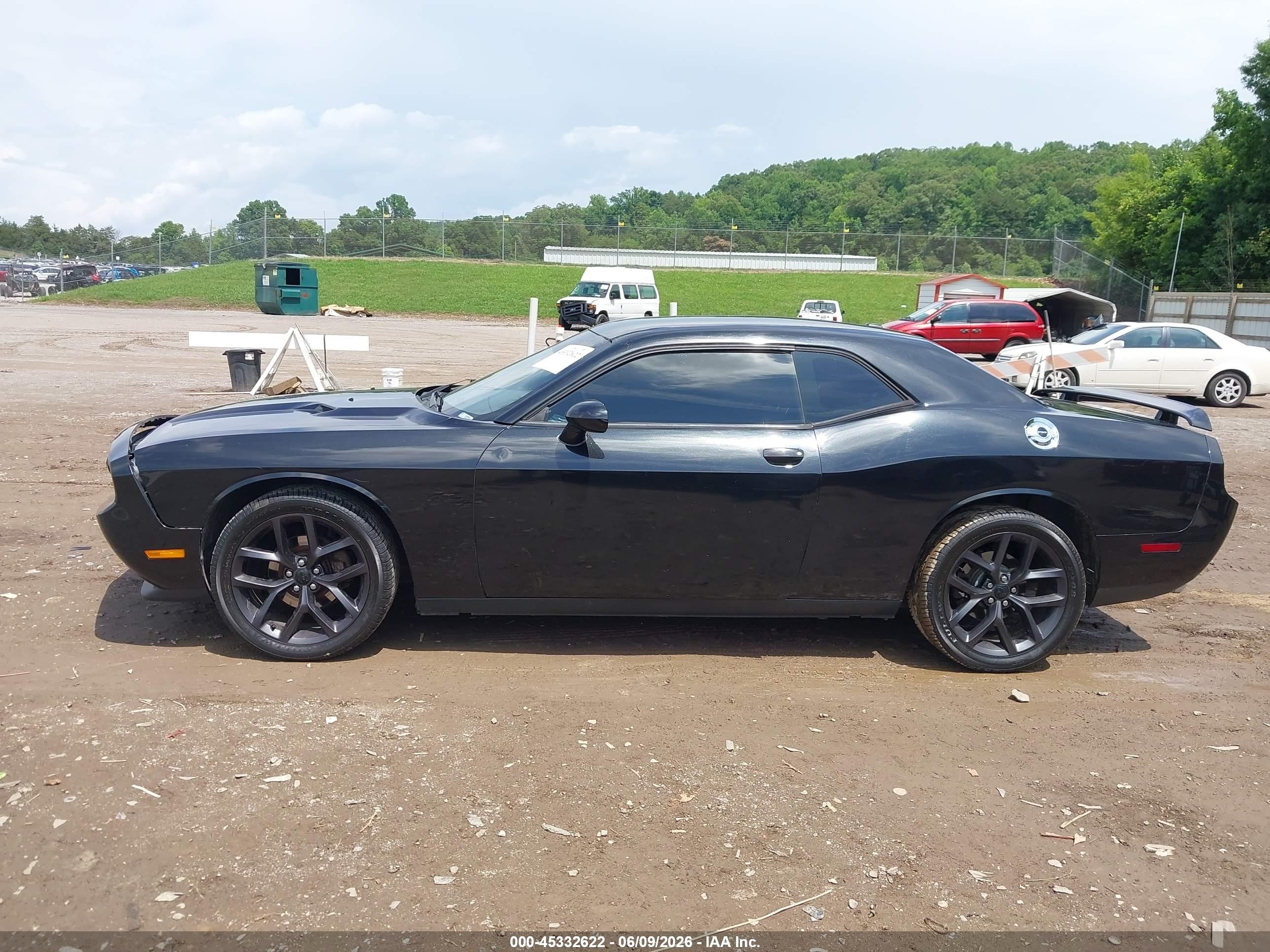 2011 Dodge Challenger   Black vin: 2B3CJ4DG9BH569891