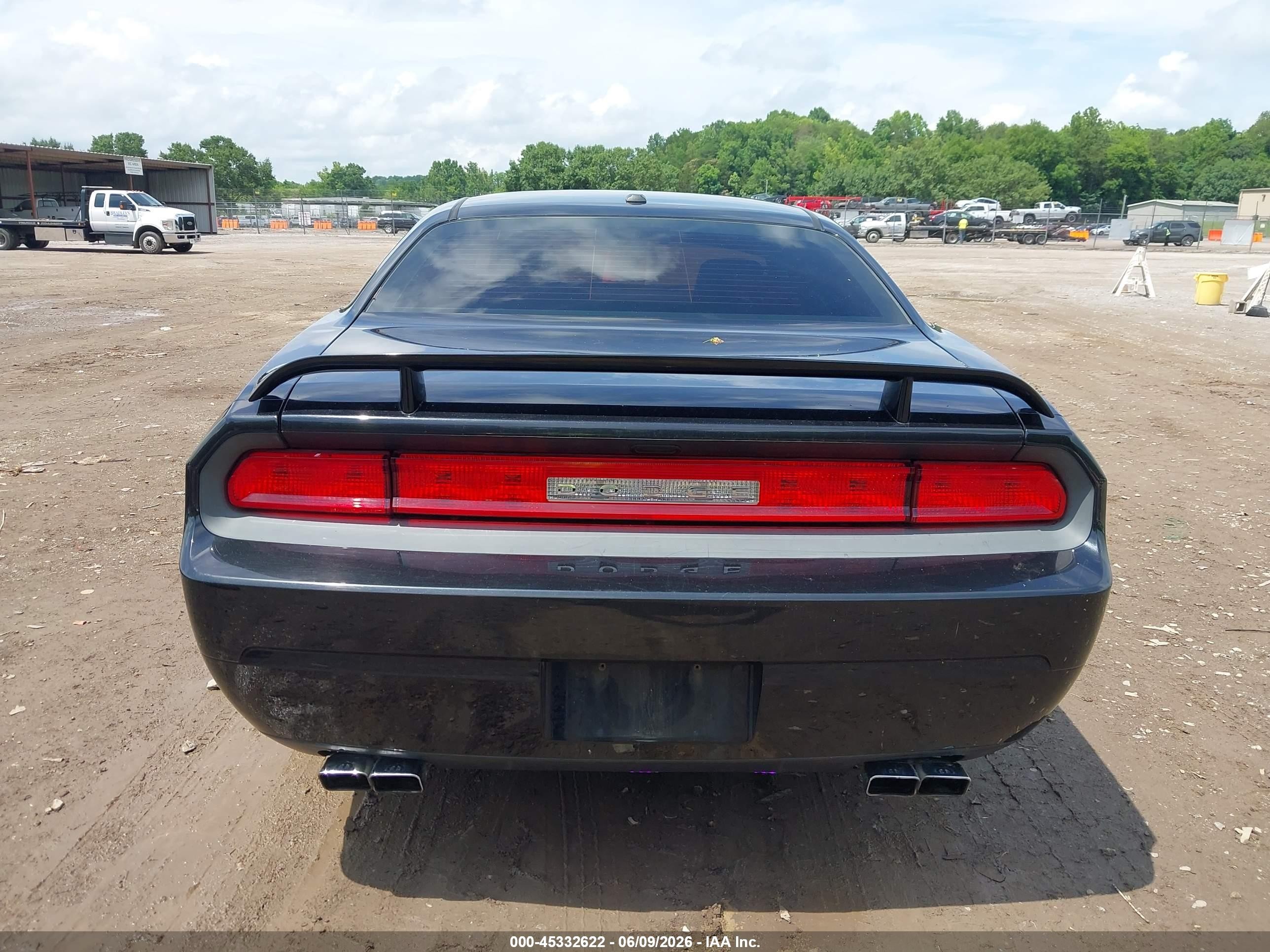 2011 Dodge Challenger   Black vin: 2B3CJ4DG9BH569891