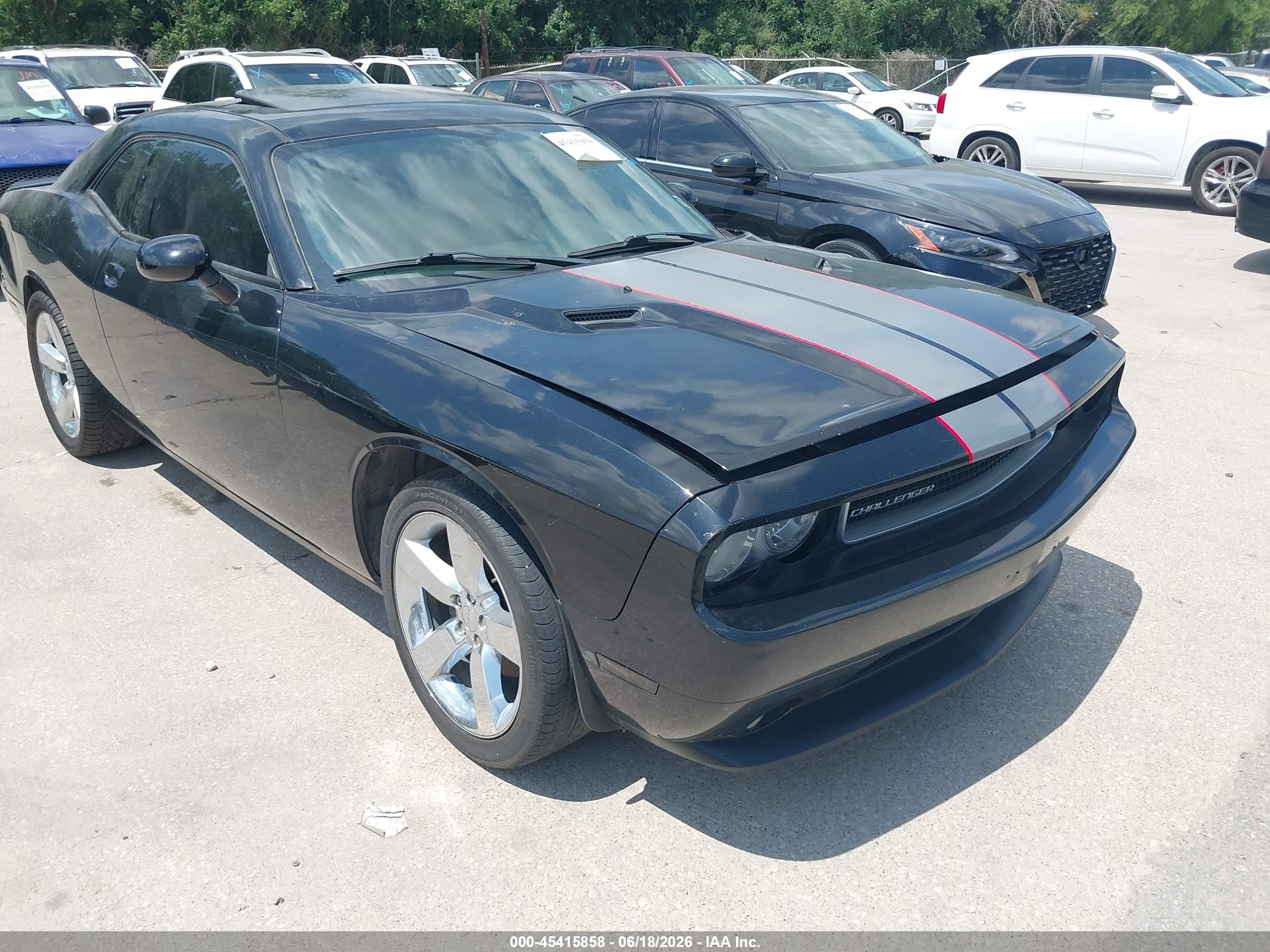 2011 Dodge Challenger   Black vin: 2B3CJ4DG9BH571169