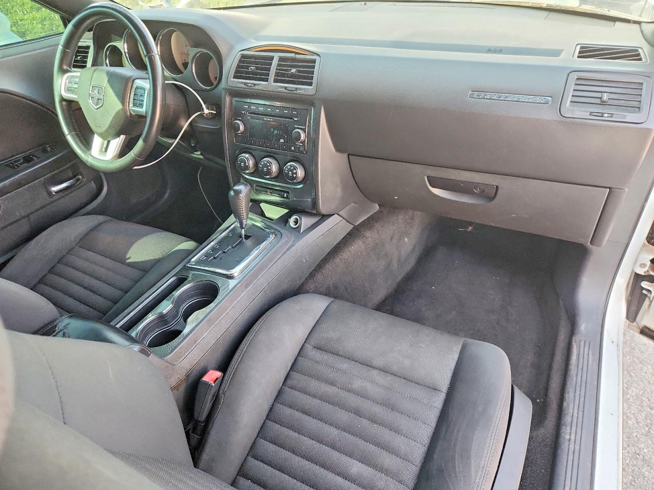 2011 Dodge Challenger White vin: 2B3CJ4DG9BH596234