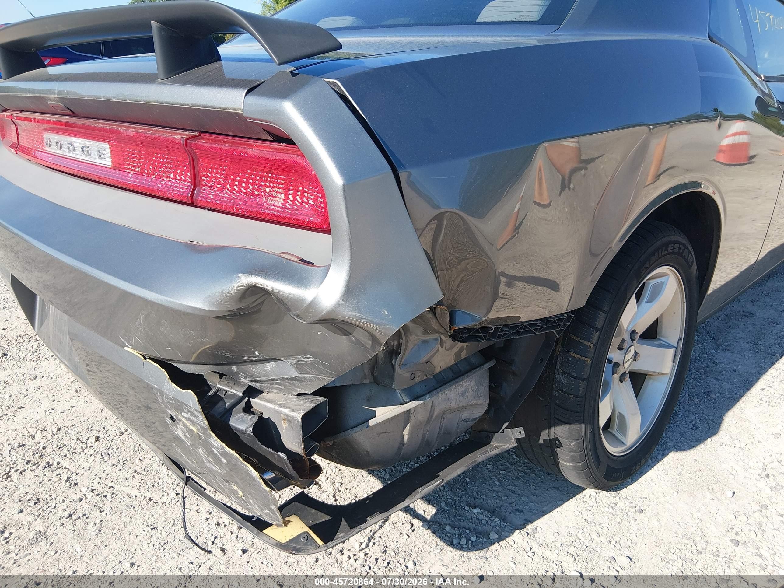 2011 Dodge Challenger   Gray vin: 2B3CJ4DGXBH574226
