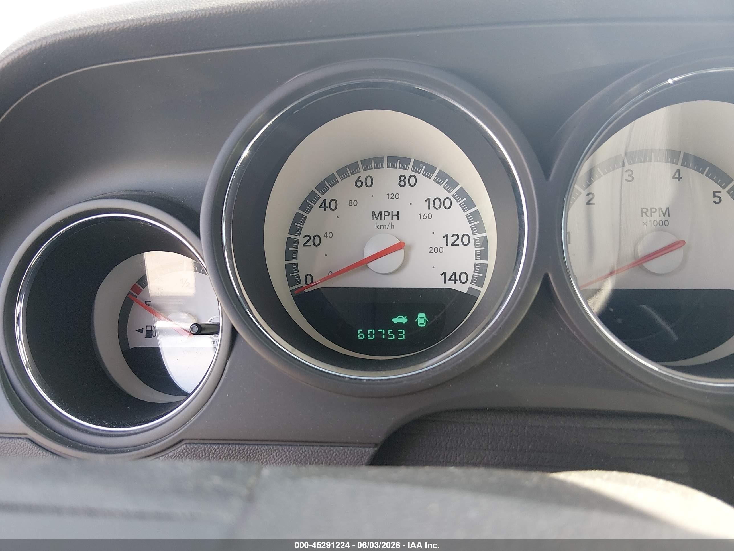 2010 Dodge Challenger Se Красный vin: 2B3CJ4DV0AH137414