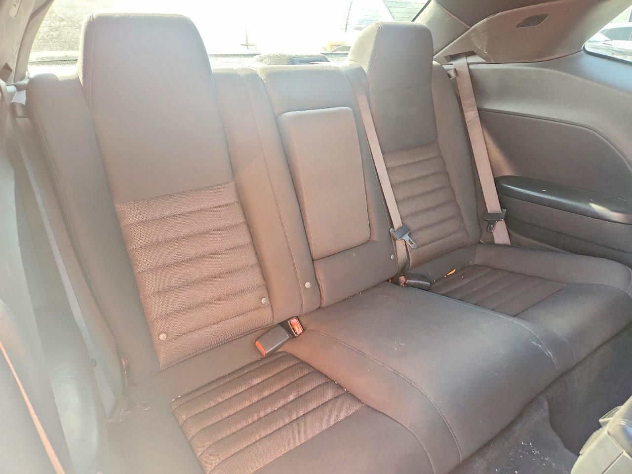 2010 Dodge Challenger Se Gray vin: 2B3CJ4DV0AH199590