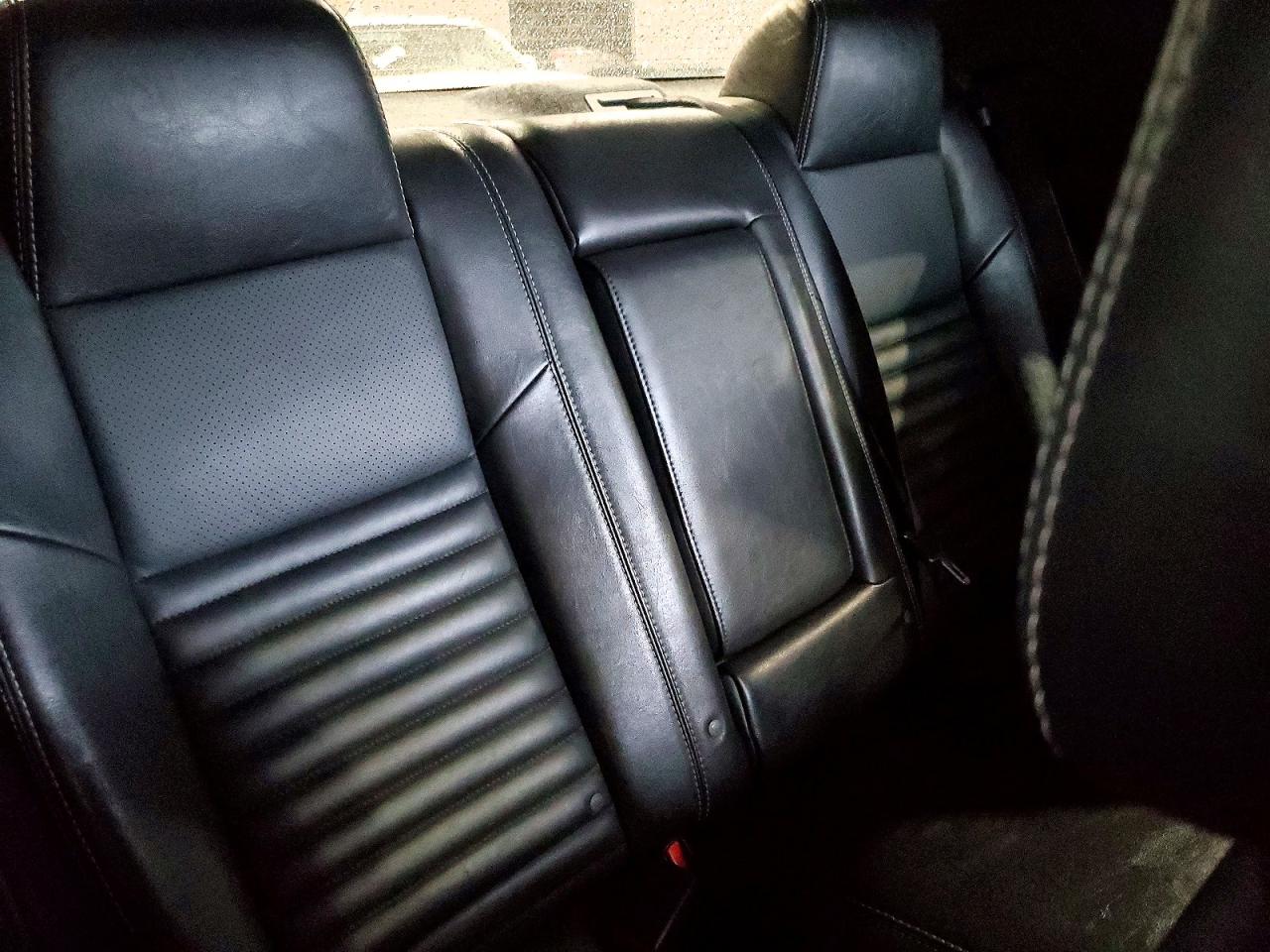 2010 Dodge Challenger Se White vin: 2B3CJ4DV1AH110397