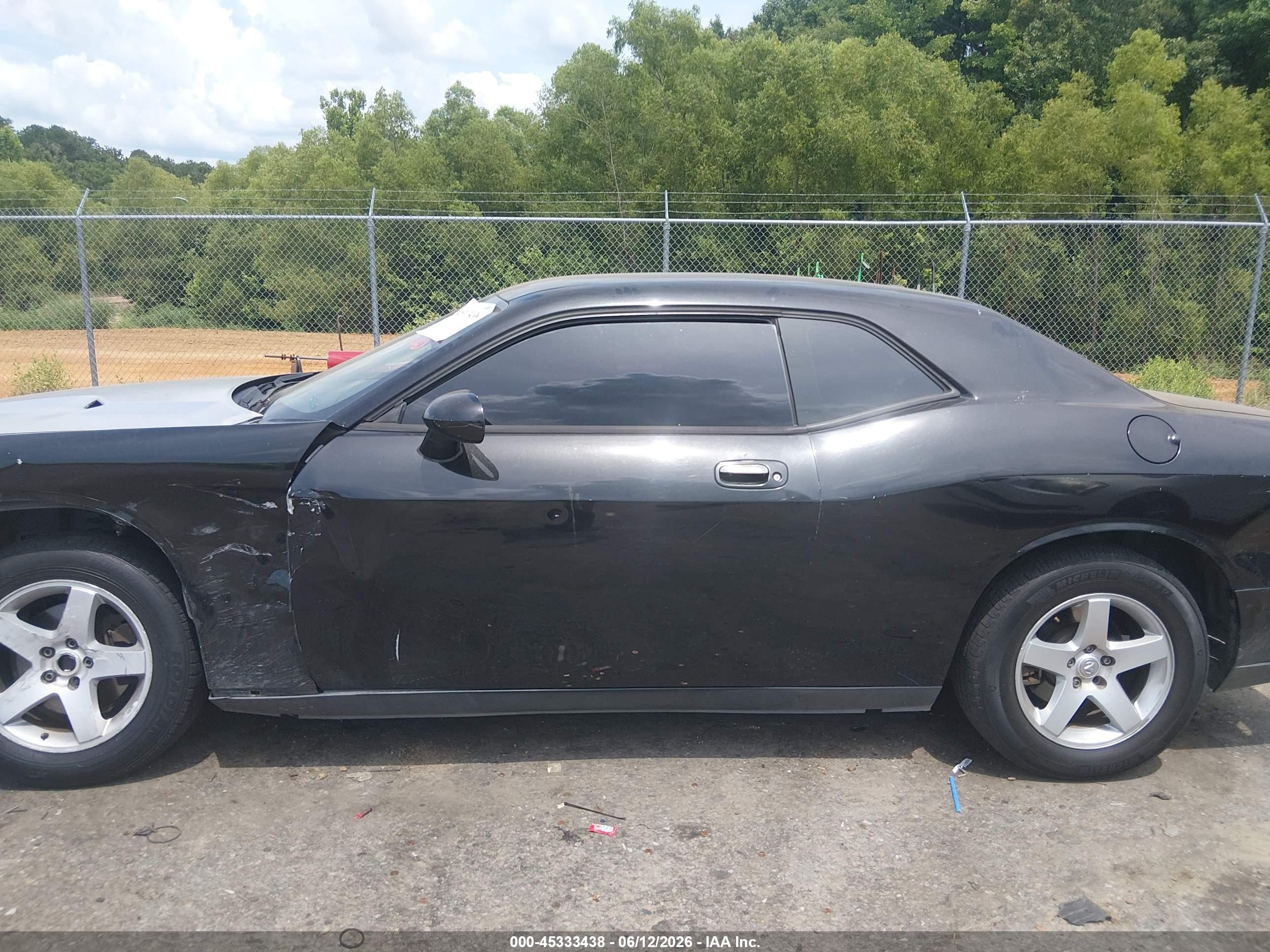 2010 Dodge Challenger Se Черный vin: 2B3CJ4DV1AH174228
