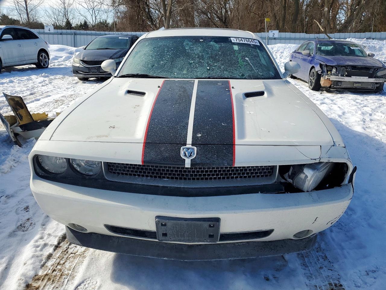 2010 Dodge Challenger Se White vin: 2B3CJ4DV1AH185231