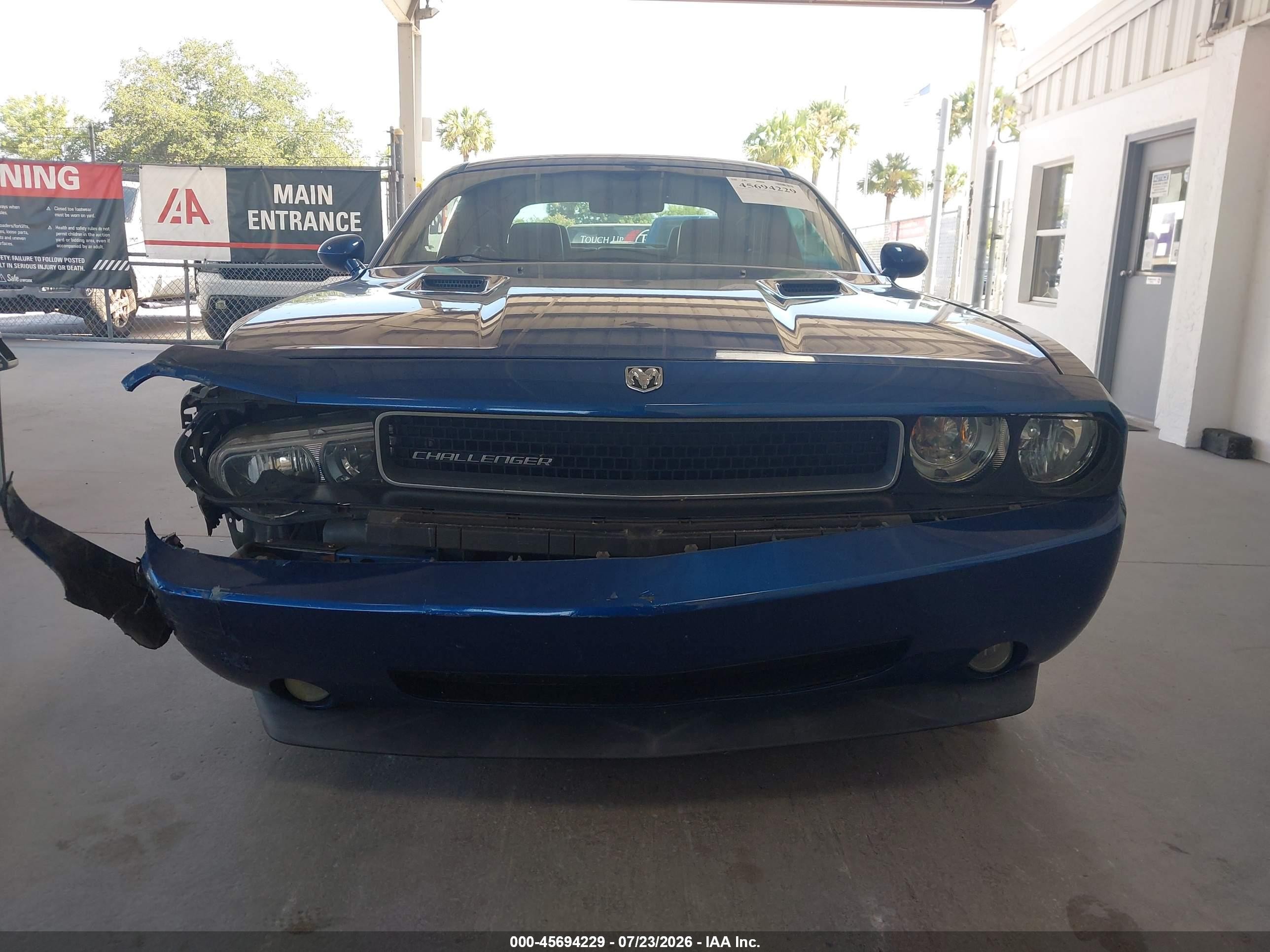 2010 Dodge Challenger Se Blue vin: 2B3CJ4DV1AH205851