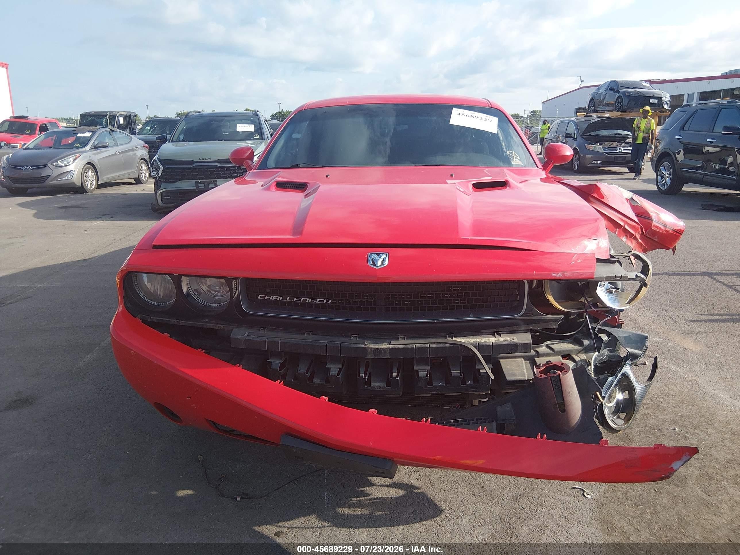 2010 Dodge Challenger Se Red vin: 2B3CJ4DV1AH321079