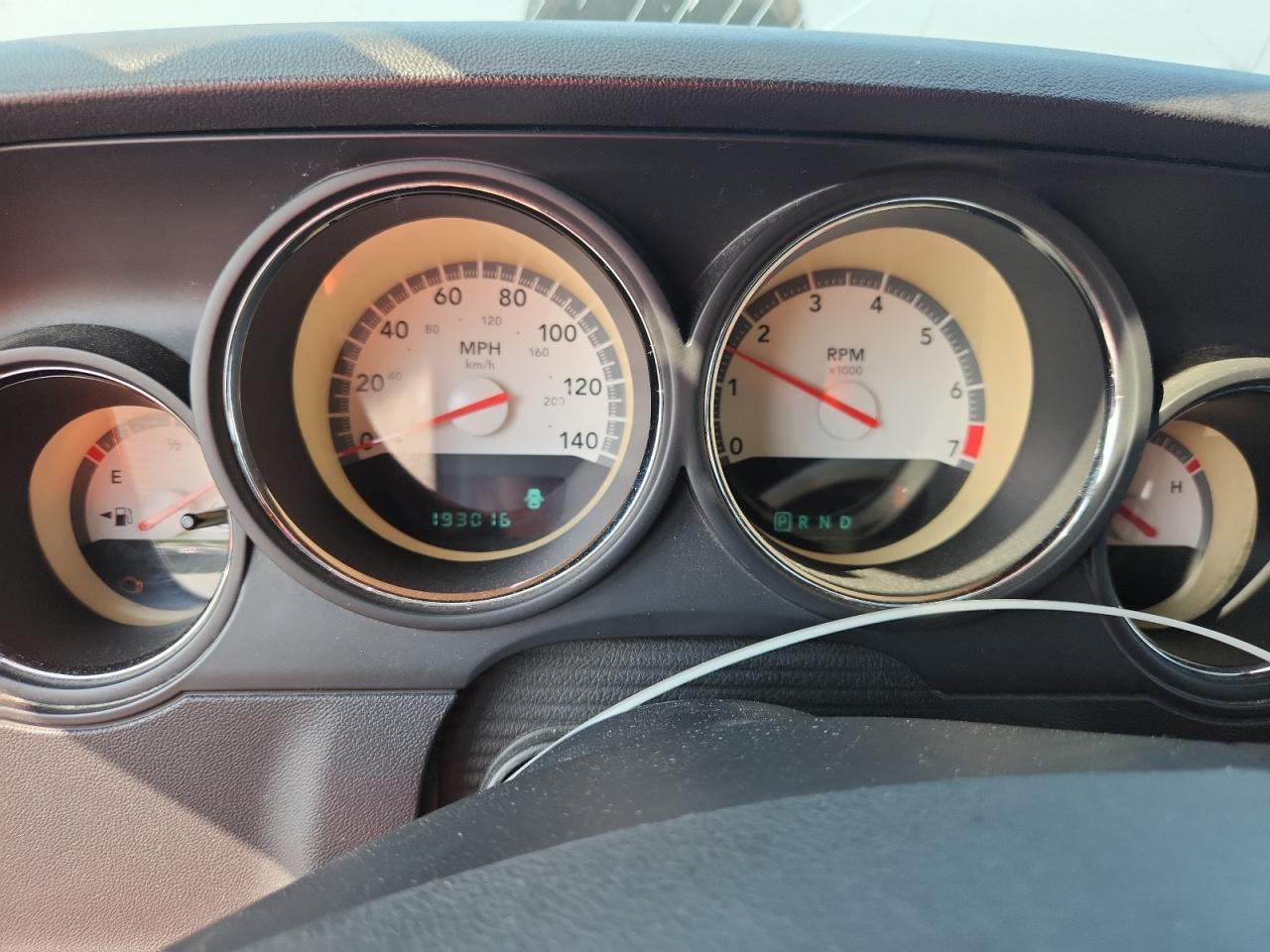 2010 Dodge Challenger Se Red vin: 2B3CJ4DV2AH279294