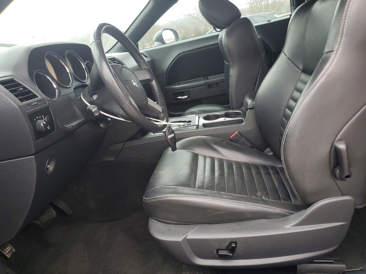2010 Dodge Challenger Se Black vin: 2B3CJ4DV3AH288828