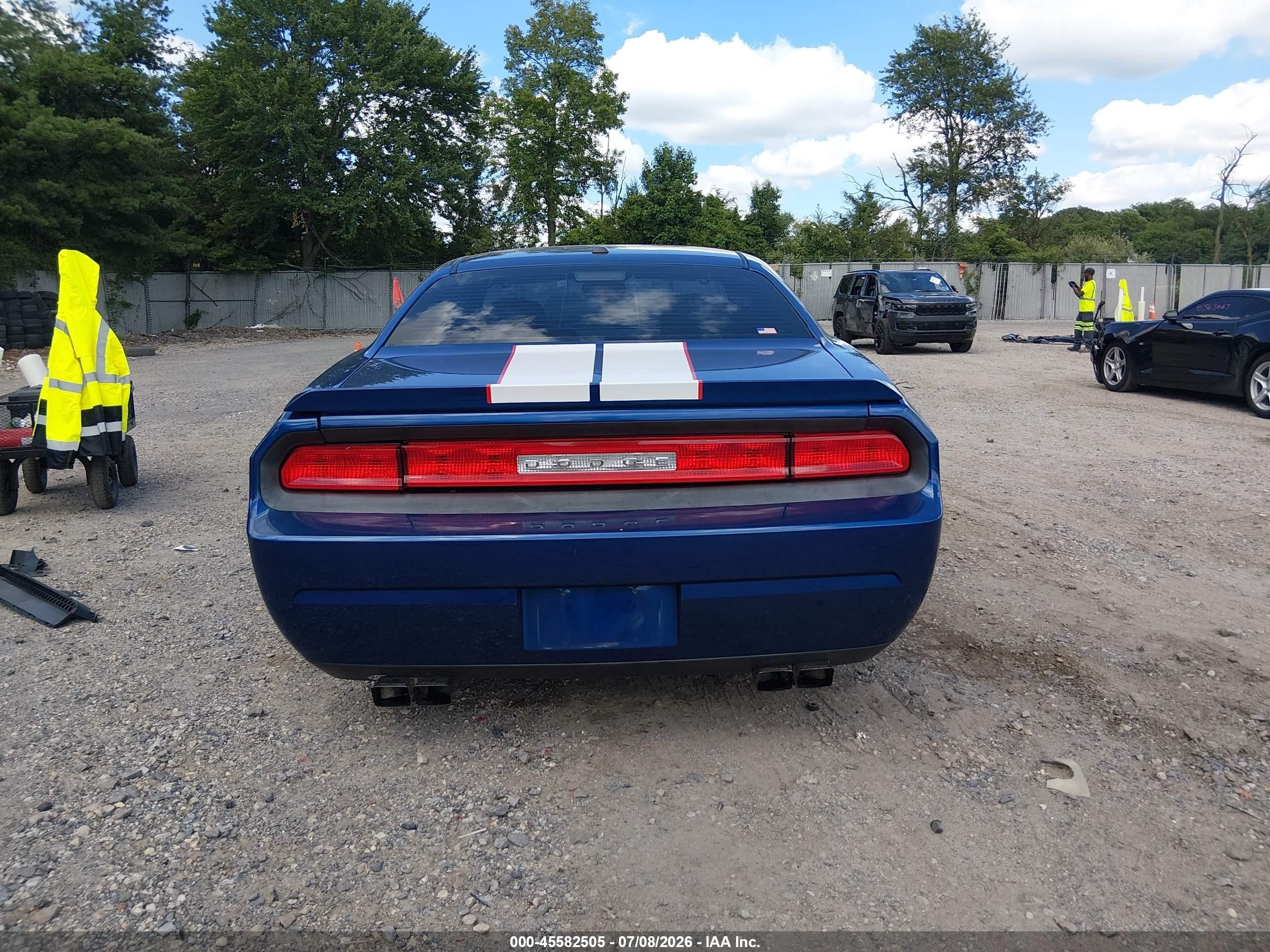 2010 Dodge Challenger Se Dark Blue vin: 2B3CJ4DV4AH111298