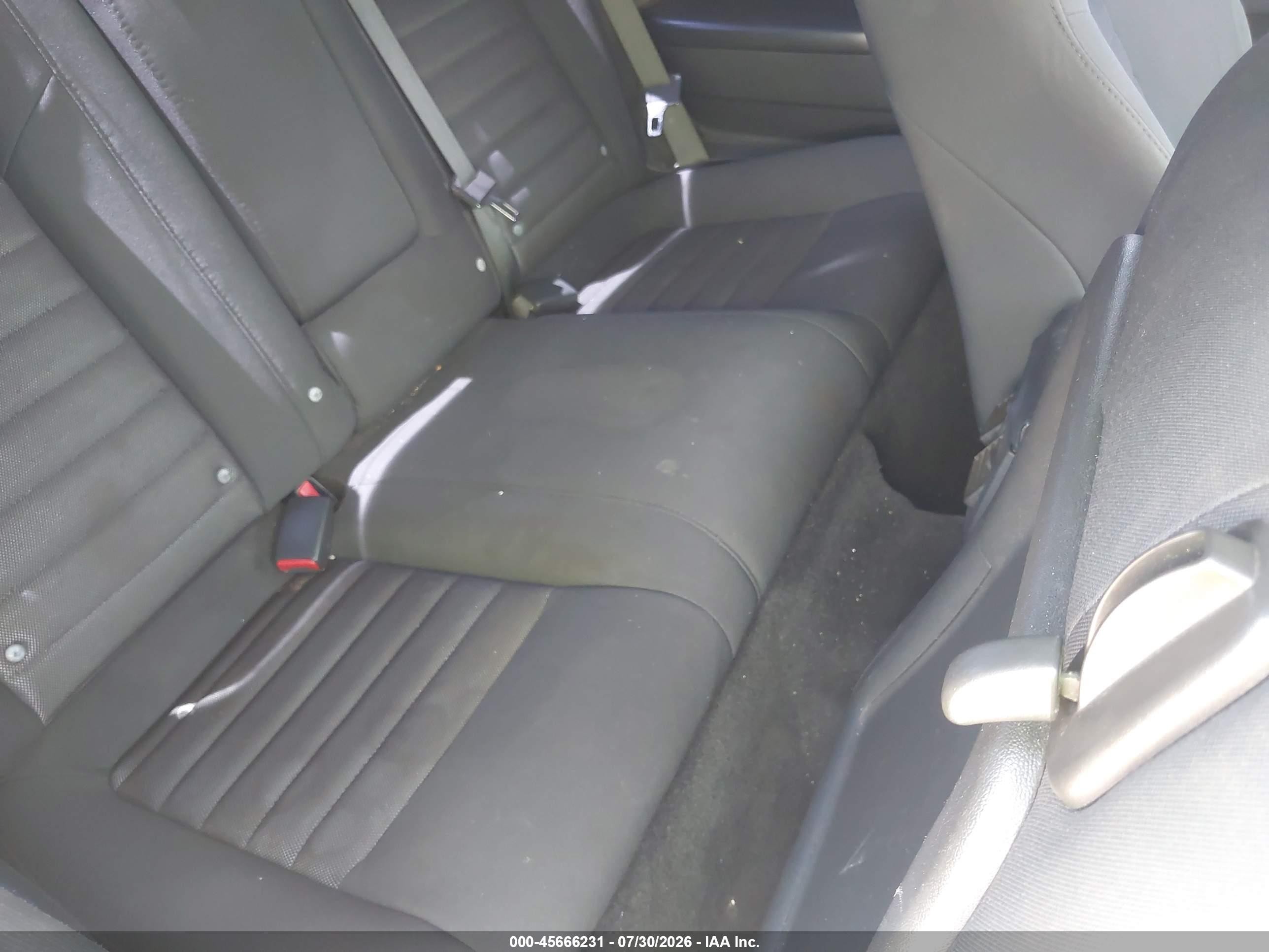 2010 Dodge Challenger Se Silver vin: 2B3CJ4DV4AH159738
