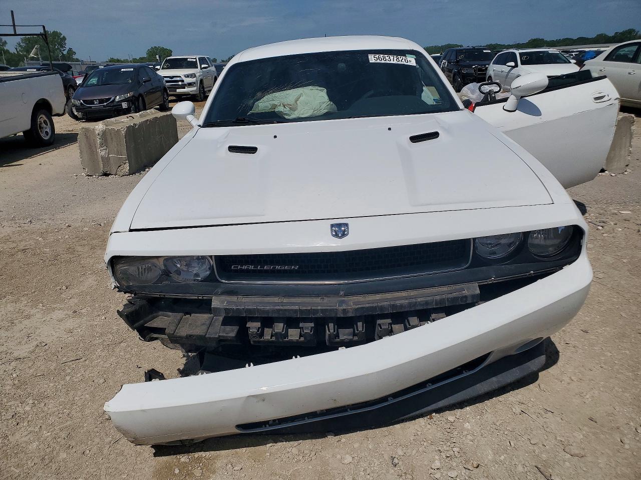 2010 Dodge Challenger Se White vin: 2B3CJ4DV4AH264893