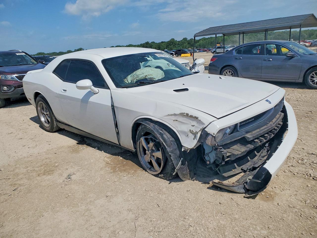 2010 Dodge Challenger Se White vin: 2B3CJ4DV4AH264893