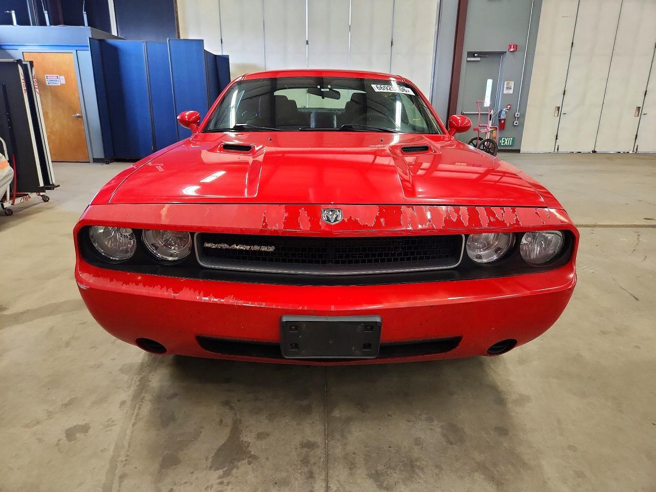 2010 Dodge Challenger Se Red vin: 2B3CJ4DV4AH322923
