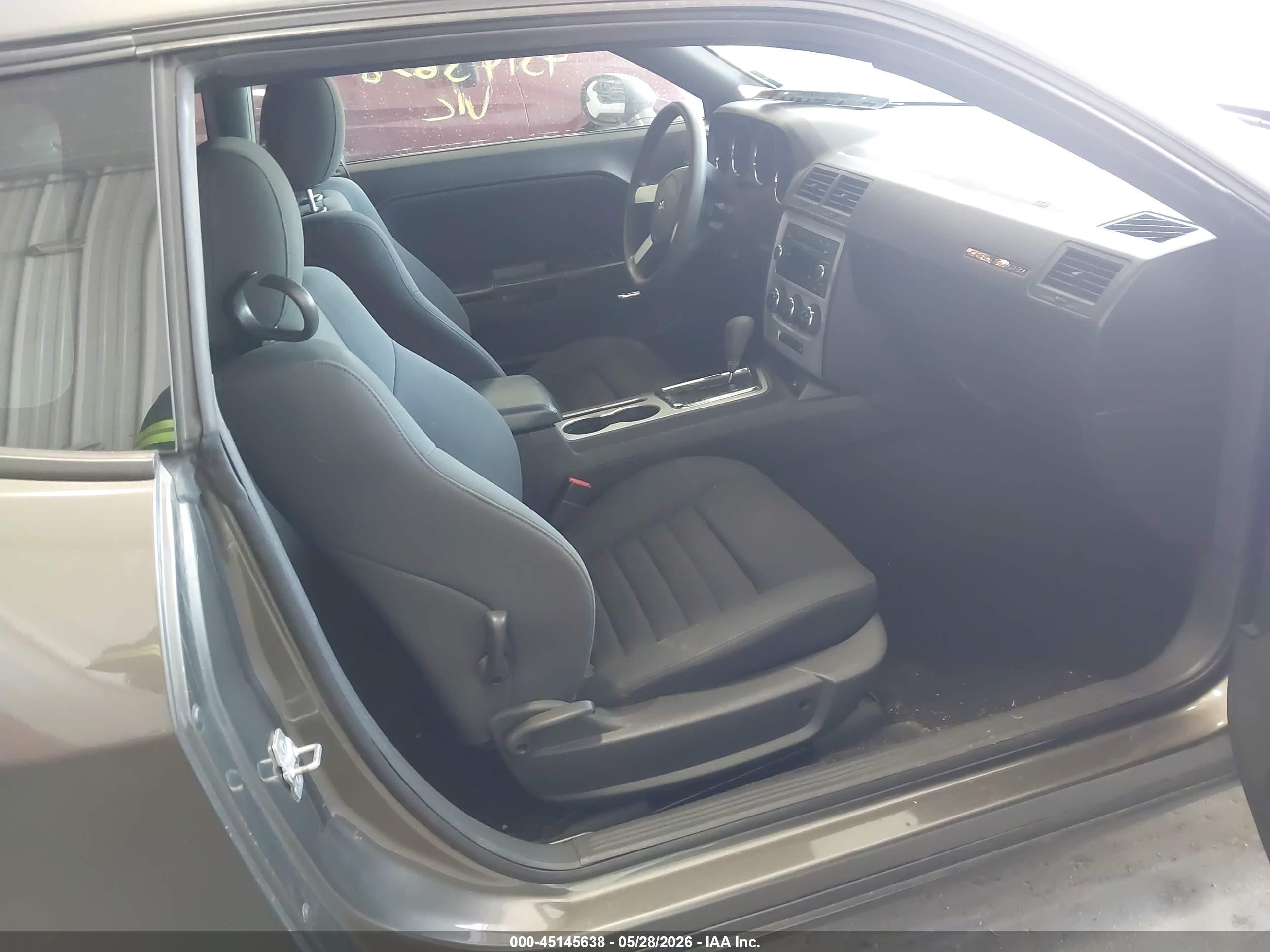 2010 Dodge Challenger Se Gray vin: 2B3CJ4DV8AH235428