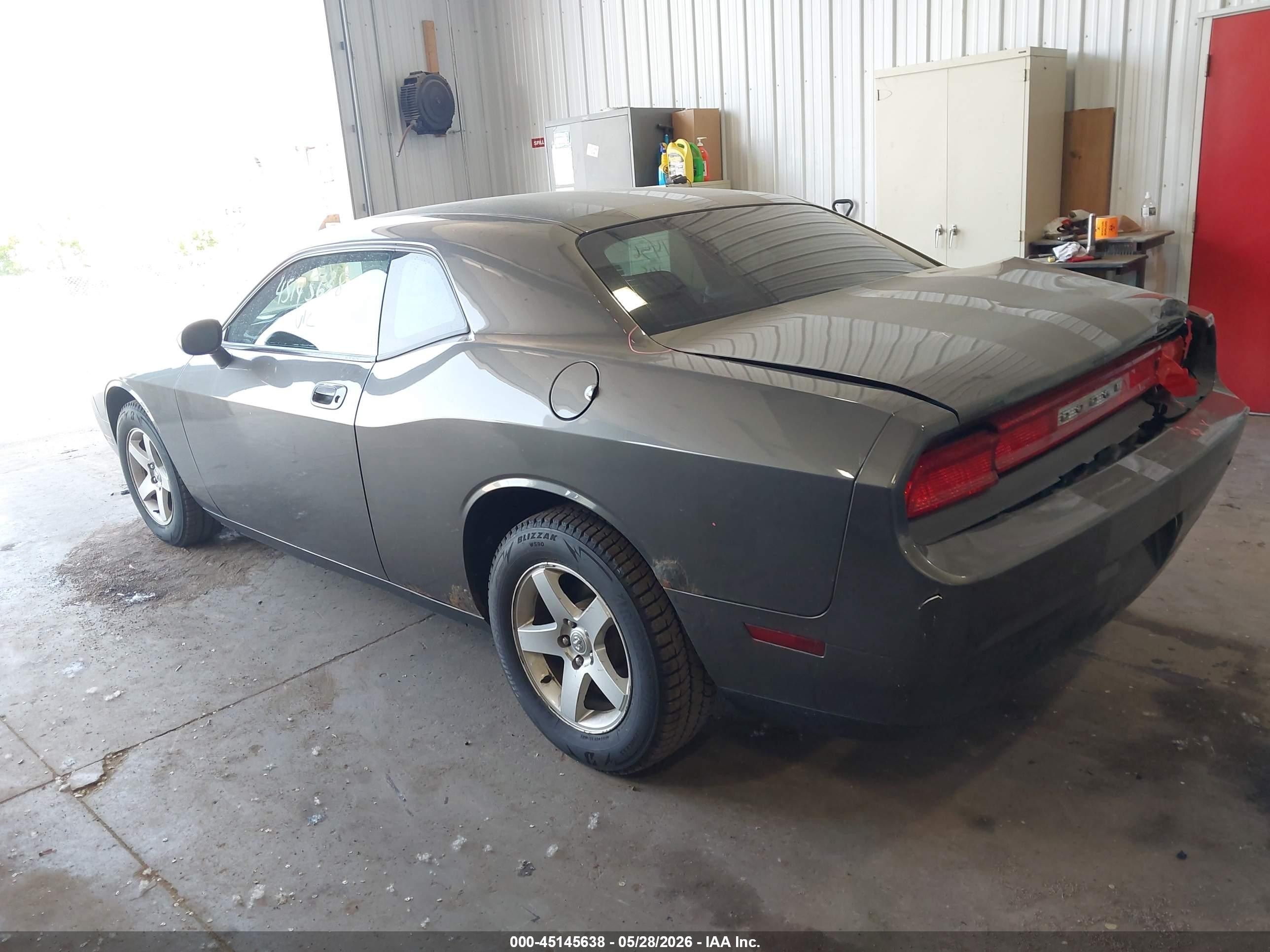 2010 Dodge Challenger Se Gray vin: 2B3CJ4DV8AH235428