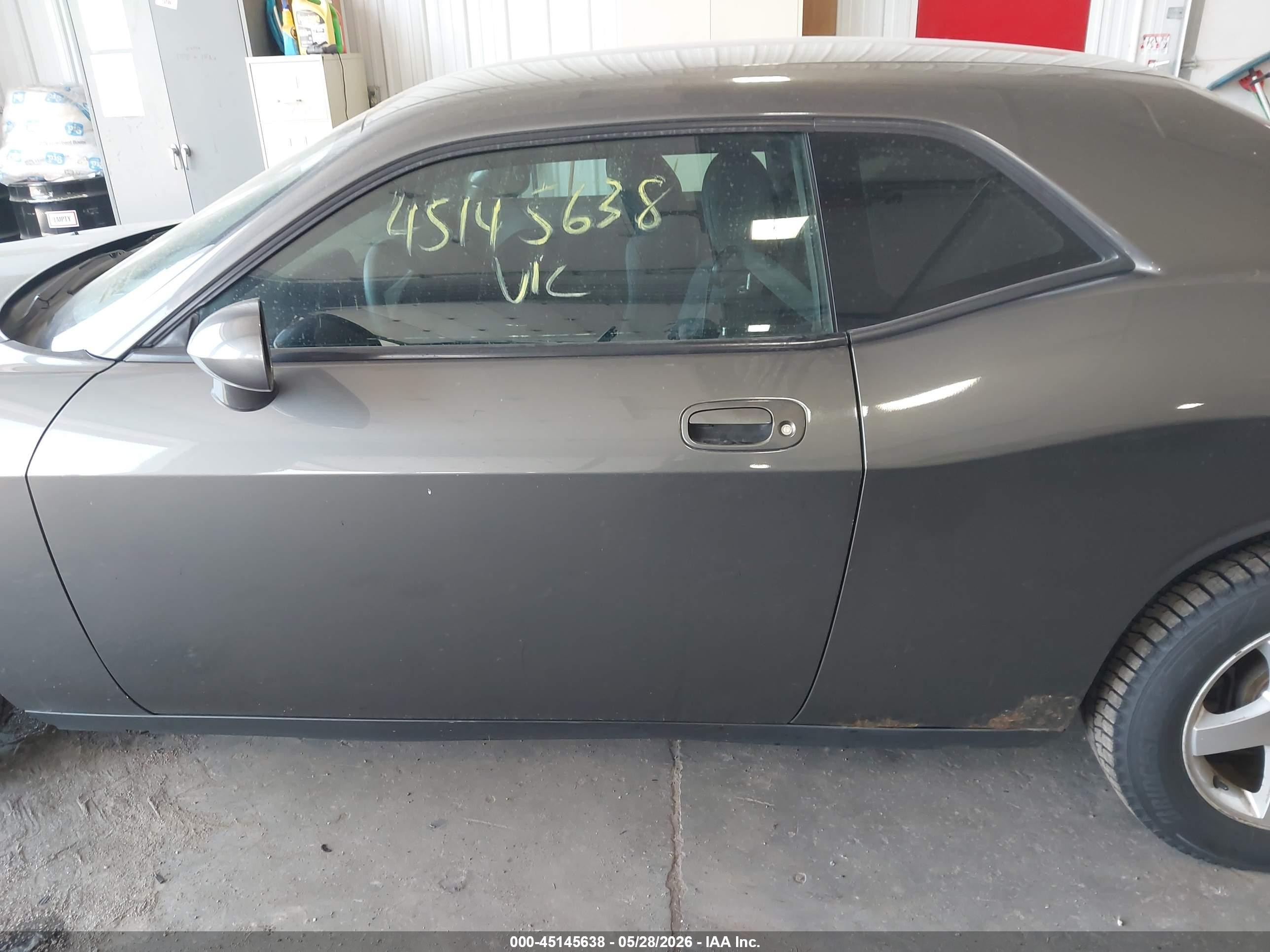 2010 Dodge Challenger Se Gray vin: 2B3CJ4DV8AH235428